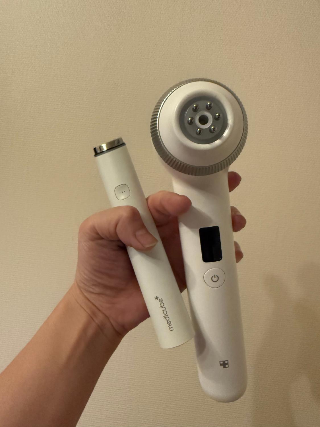 【おまけ付き】MEDICUBE AGE-R ULTRA TUNE 美顔器 楽天市場】【MEDICUBE】エージｰアールウルトラチューン40.68/AGE-R