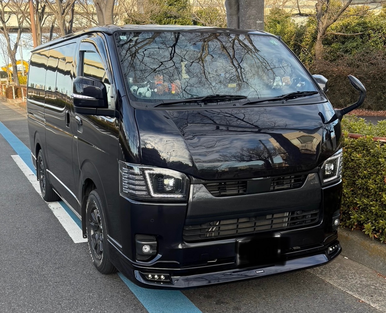 ハル　ハイエース　ボンネット　舞杏　ナロータイプ用 舞杏(ぶあん/カズキオート)GT-SPORTSボンネット塗装済み・未塗装