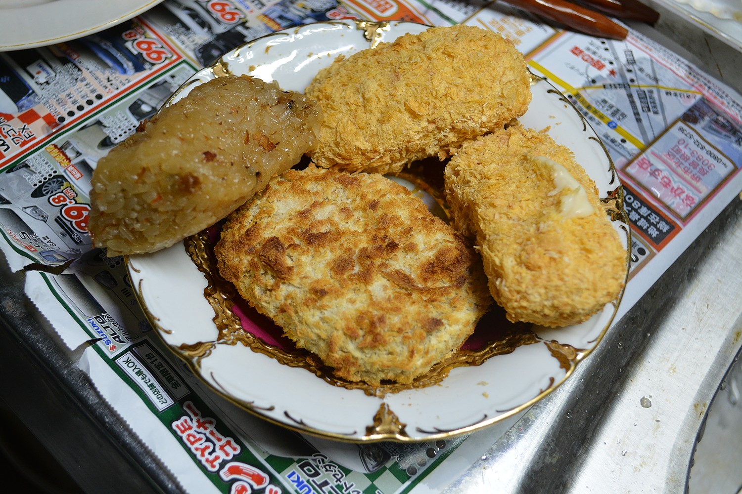 かにとベシャメルのコロッケ8個入り 冷凍便【惣菜/衣付/お弁当/おかず】 送料無料 ギフト お中元 お取り寄せグルメ  食品(食の達人森源商店) みんなのレビュー·口コミ