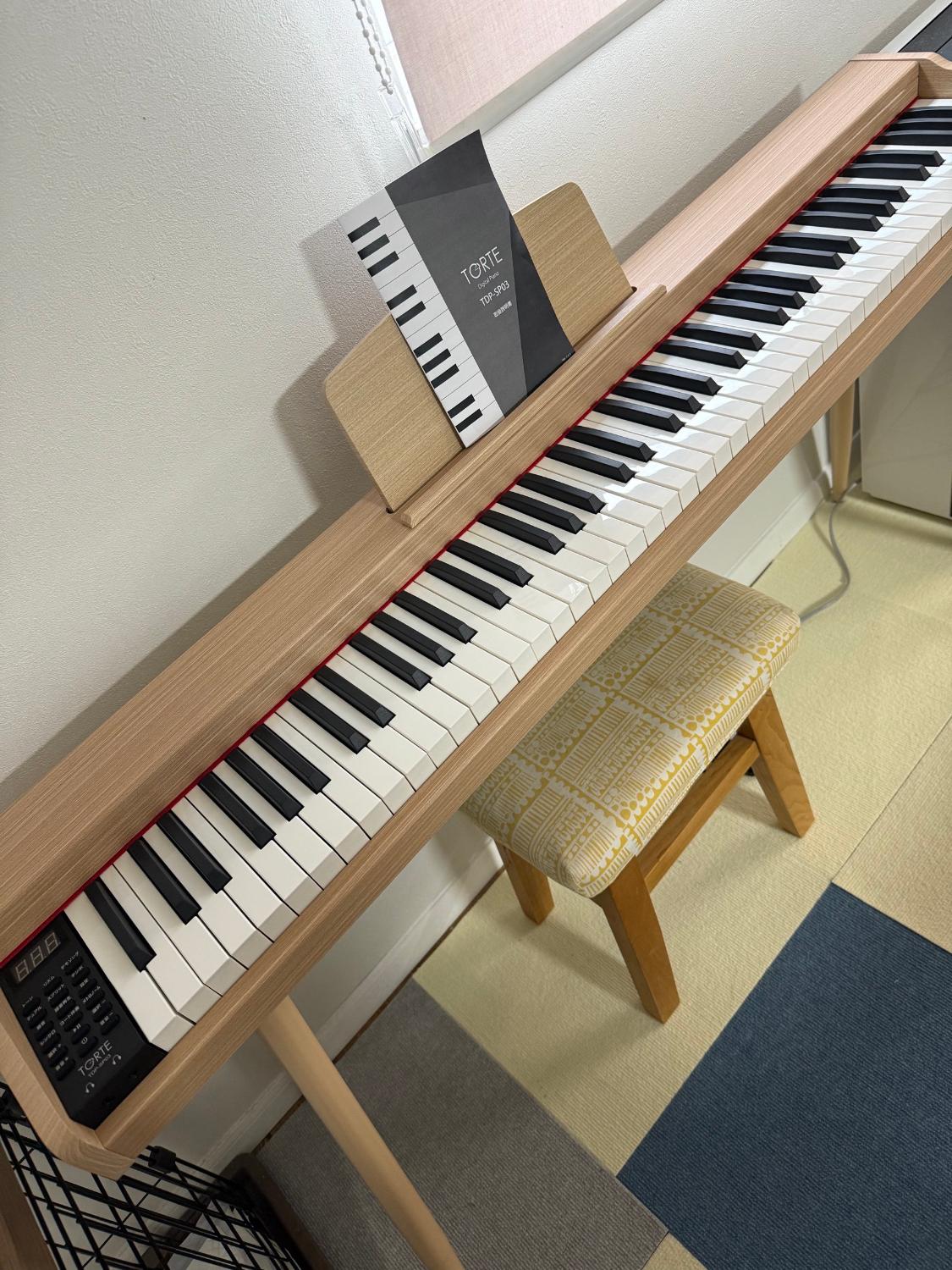 楽天市場】電子ピアノ 88鍵盤 TORTE TDP-SP03 (譜面立・ペダル