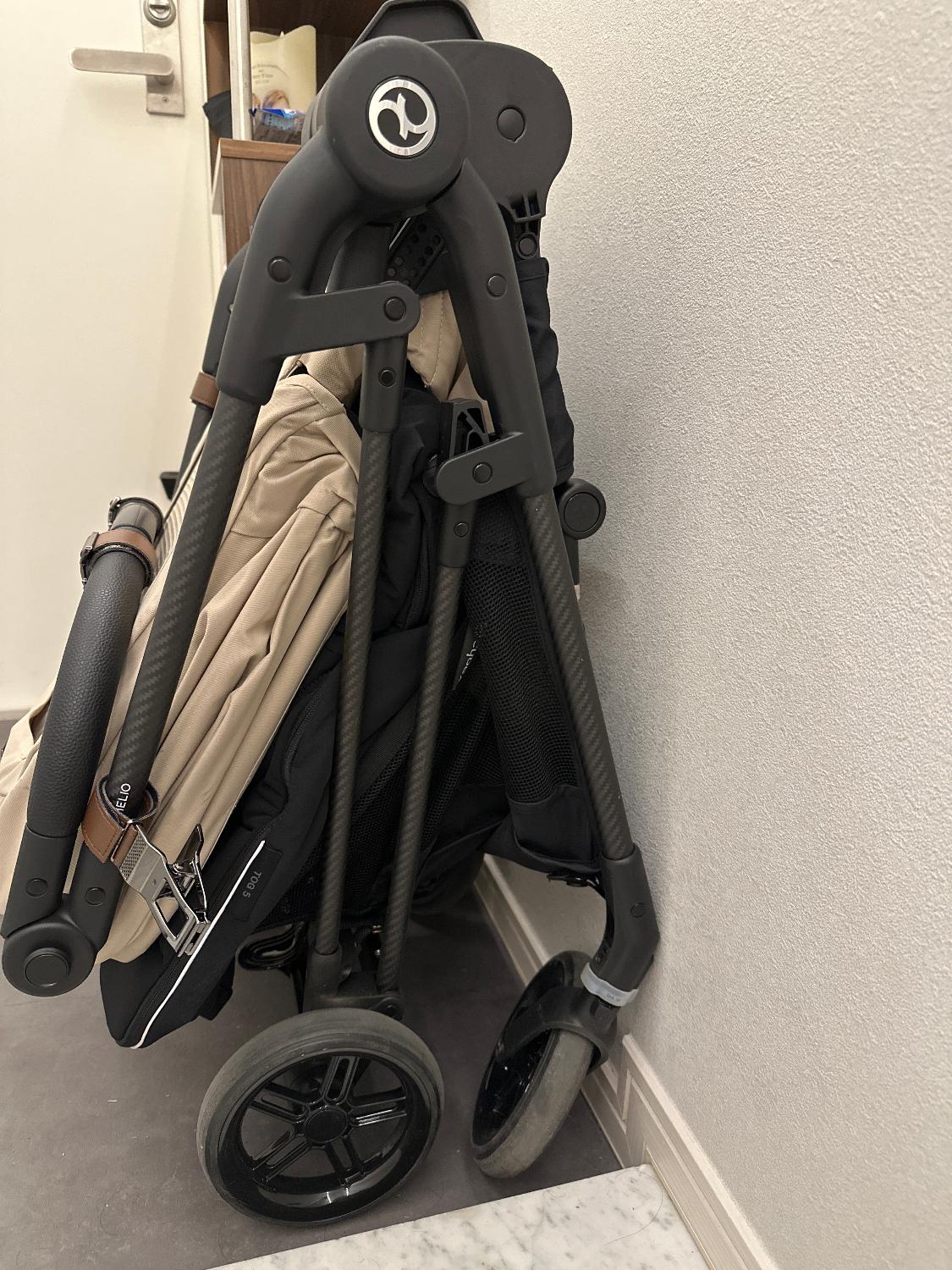 定価8万円サイベックスベビーカー 純正フットマフ付き 楽天市場】cybex サイベックス プラチナム フットマフ （赤ちゃん