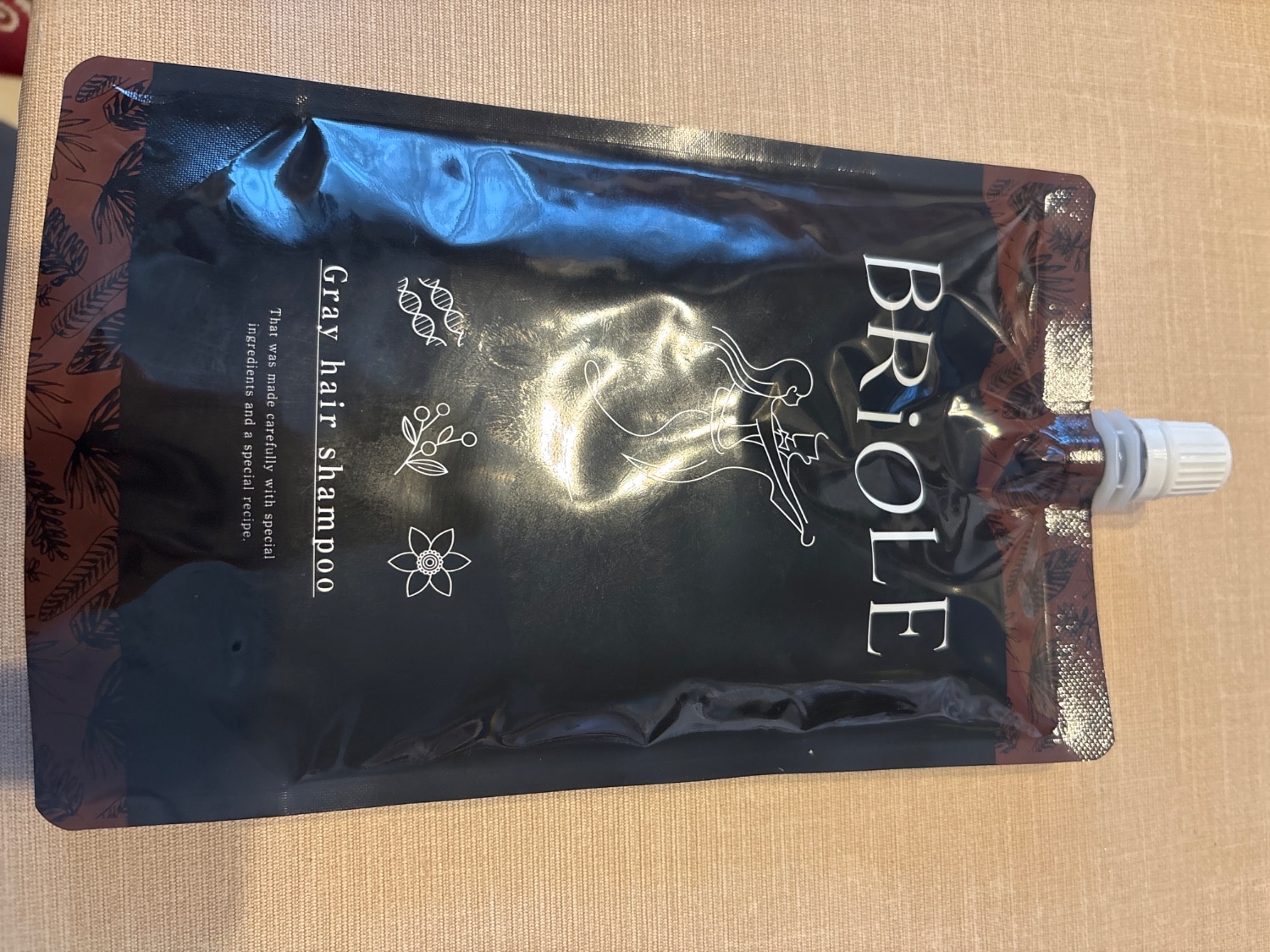 楽天市場】【1本7役 / 白髪に5分】 白髪染め シャンプー BRiOLE 250g