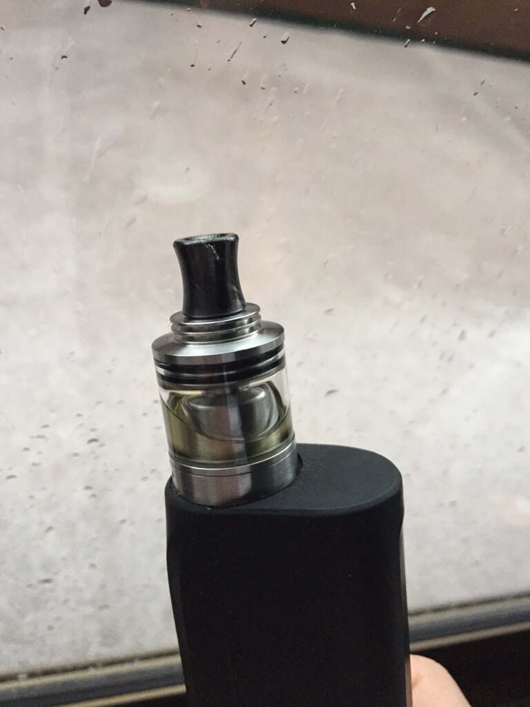 楽天市場 ダマスカス鋼の特徴として木目調模様となります D 27 ダマスカス鋼 510ドリップチップ 異種積層金属 電子たばこ Vape Vape 電子タバコ リキッド式 電子タバコ専門店 オフィスエッジ みんなのレビュー 口コミ