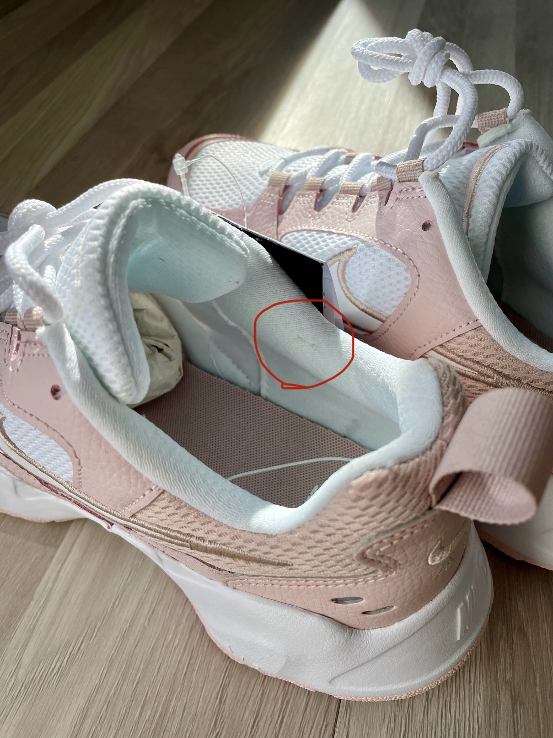 楽天市場】ナイキ エア ハイツ ウィメンズシューズ NIKE