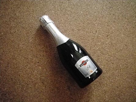 楽天市場 マルティニ マルティーニ アスティ スプマンテ ハーフ 375ml 正規輸入品 イタリア産甘口スパークリングワイン Spumanti Martini Asti Kawahc お誕生日オススメギフト Sale セール 早割 セール価格 決算 お取り寄せグルメ 洋酒ワインお酒大型専門店 河内屋