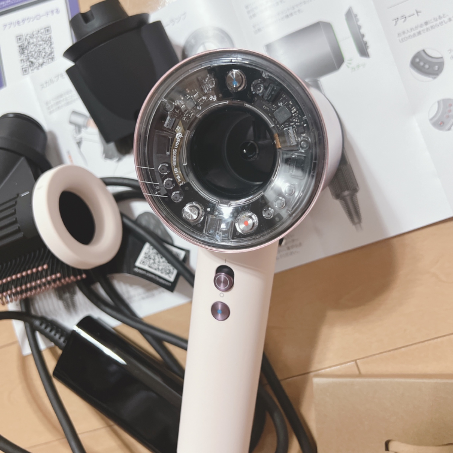 Dyson - ダイソン スーパーソニック ドライヤー シルバー Supersonic ドライヤー ダイソン スーパーソニック ニューラル
