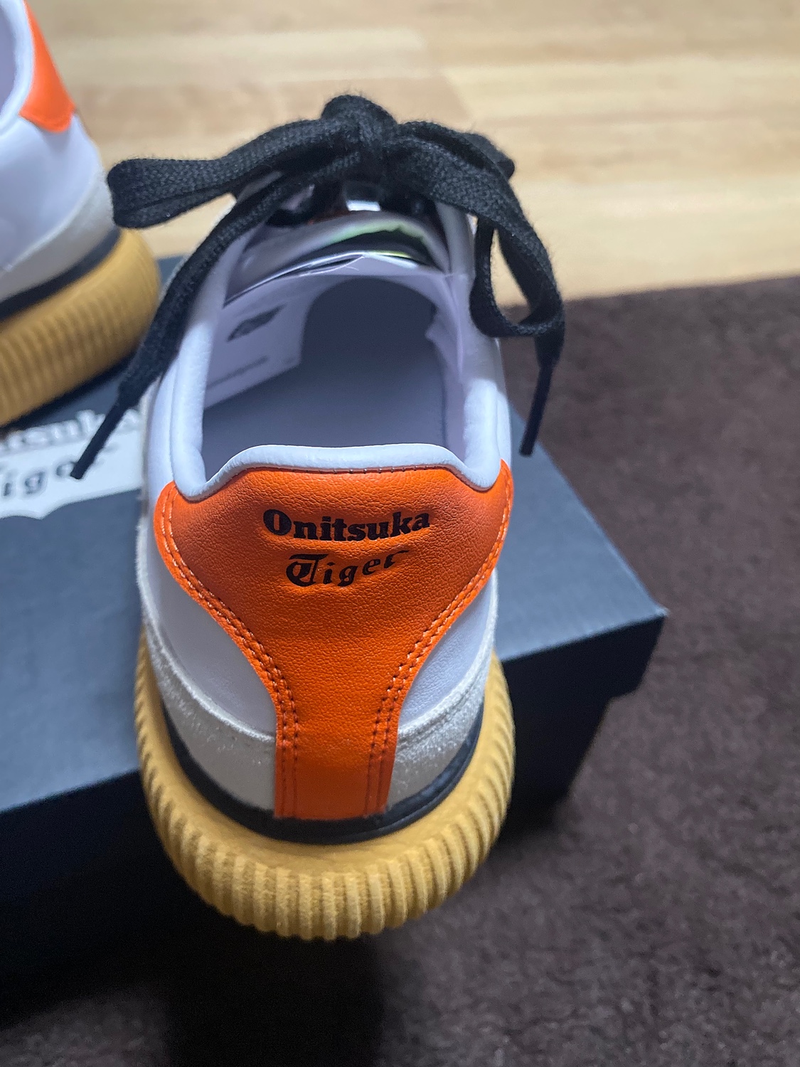 楽天市場】Onitsuka Tiger 【公式ショップ】DELECITY オニツカ
