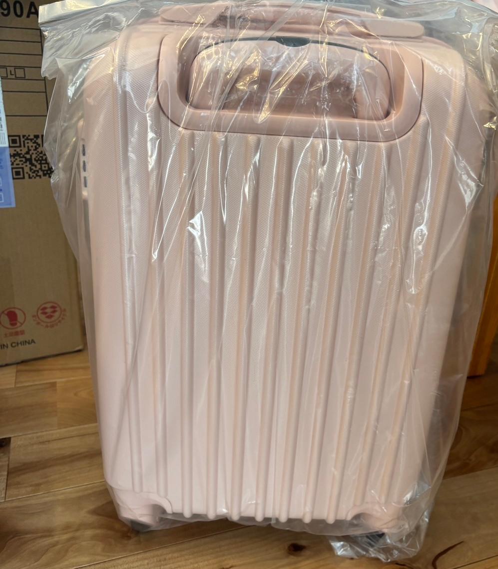スーツケース 機内持込 軽量 キャリーバッグ TSAロック USBポート ドリンクホルダー 静音 人気 修学旅行 大容量 TANOBIスーツケース T9088口コミ スーツケース軽量 レビュー画像11