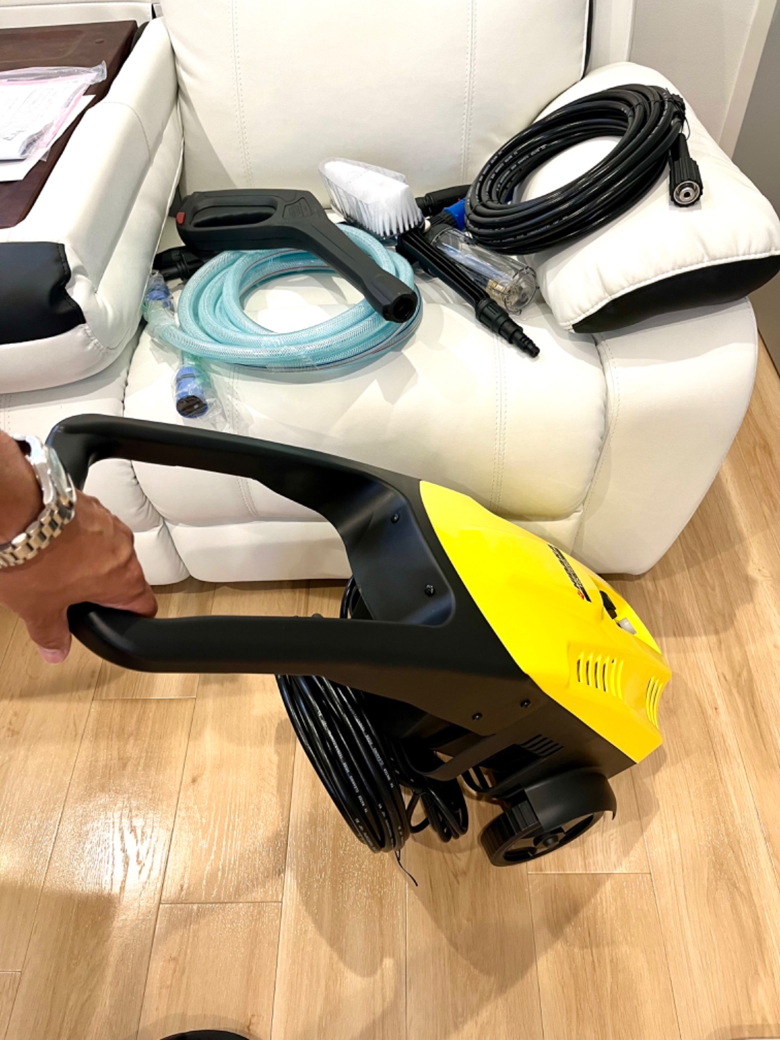 高圧洗浄機 HK-1890 60Hz ヒダカ　新品未使用　洗車　屋外　掃除 楽天市場】ヒダカ 家庭用 高圧洗浄機 静音 HKN-2090 スペシャル
