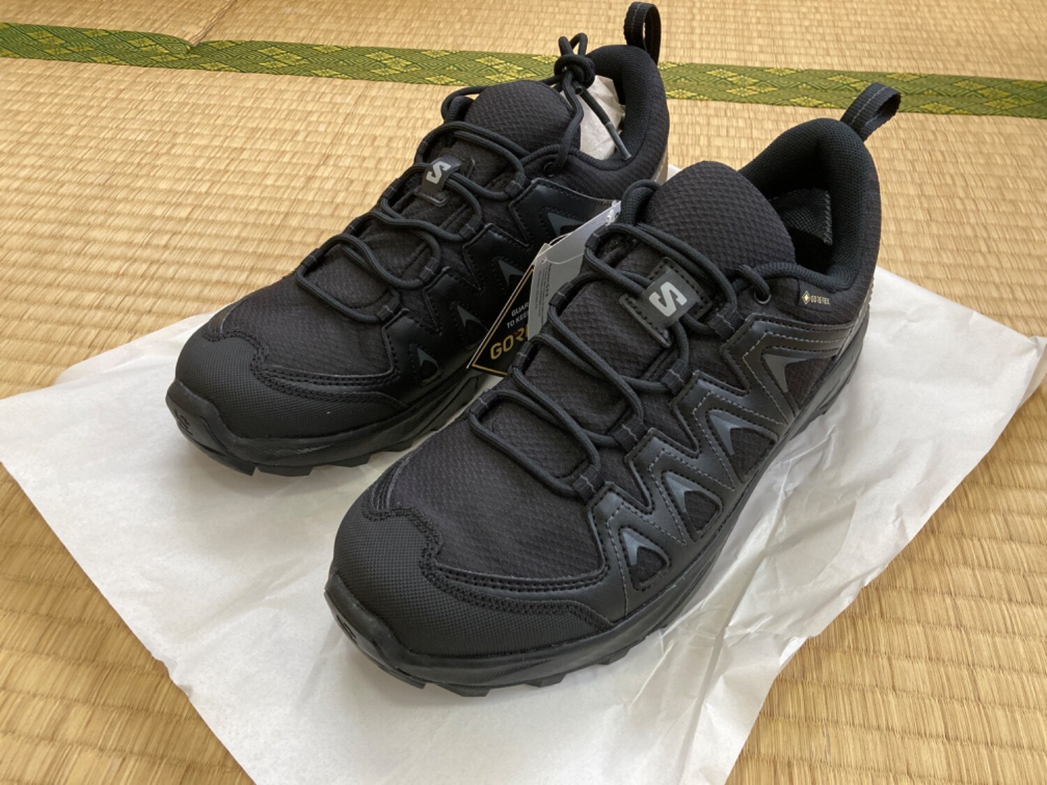 楽天市場】サロモン トレッキングシューズ ゴアテックス ローカット