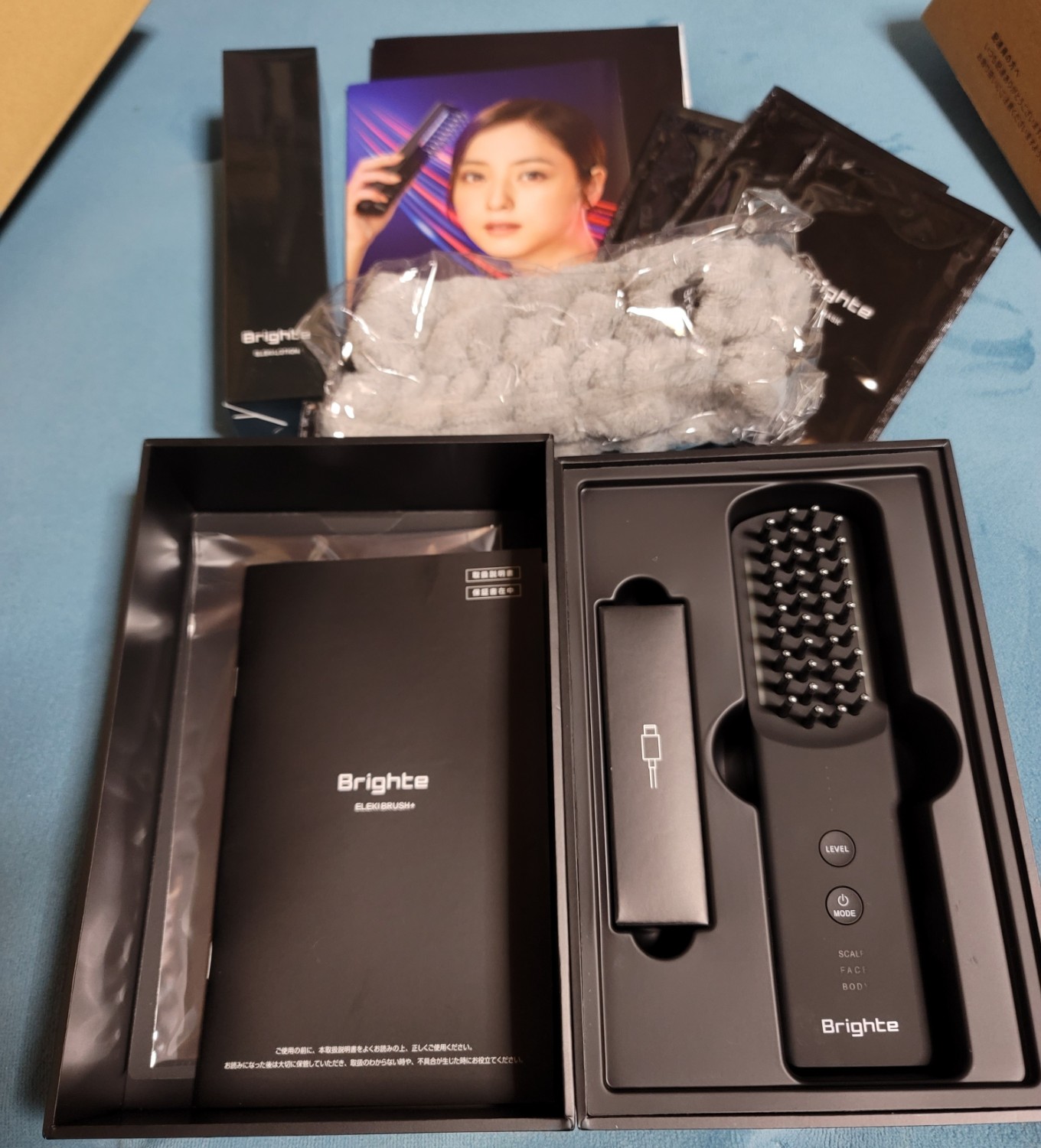 楽天市場】【公式】美顔器 リフトアップ ブライト エレキブラシ