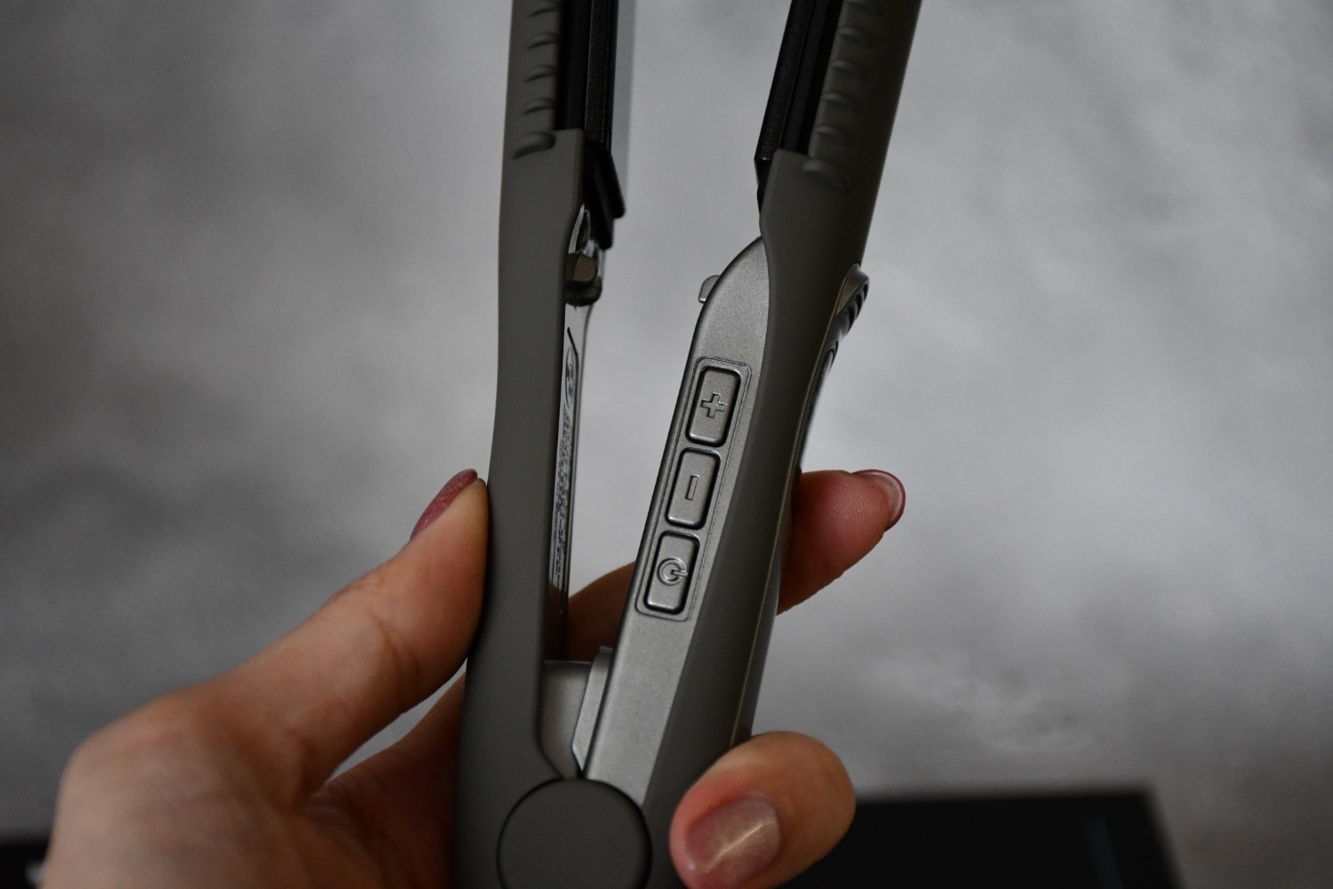 マグネットヘアプロ ストレートアイロン ヘアアイロン口コミ レビュー画像7