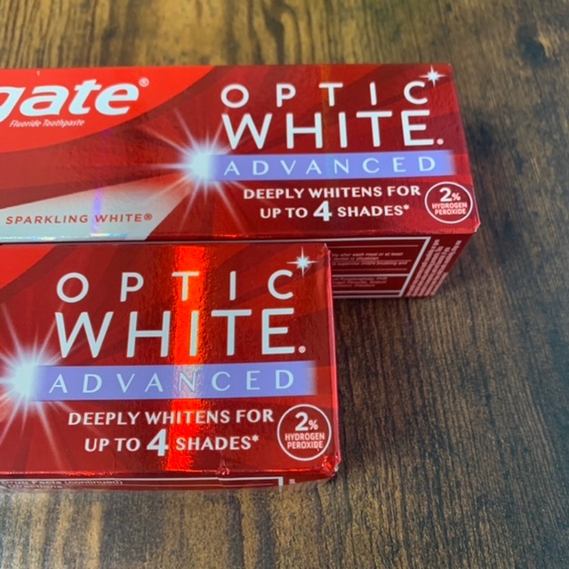 コルゲート Colgate OPTIC white Advanced Teeth Whitening PACK OF 2