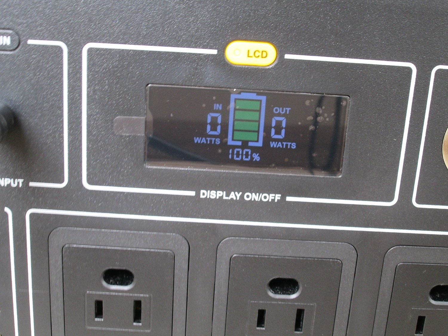 しんさん商品‼️ EVOPOW折りたたみ式ソーラーパネル 200W 楽天