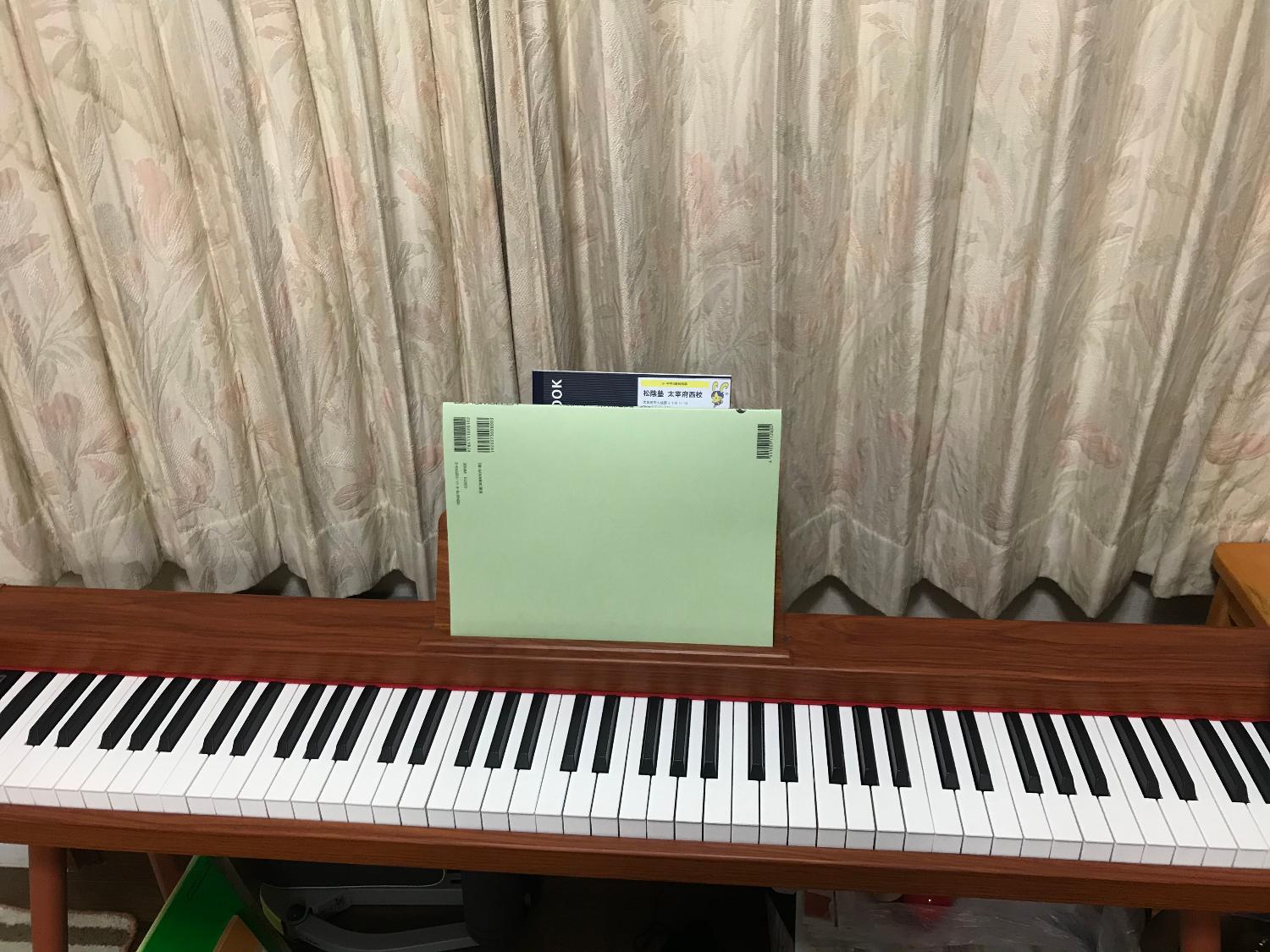 楽天市場】電子ピアノ 88鍵盤 TORTE TDP-SP03 (譜面立・ペダル