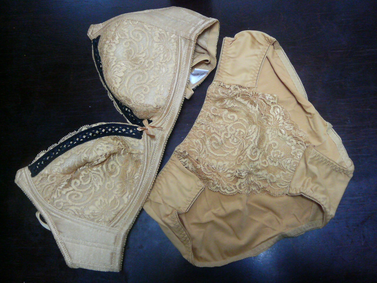 楽天市場 365girlieさんの 在庫限り 金運アップカラー ゴールドレースショーツ なんと M L Xl 3l 4l 5l の6サイズ展開 大きいサイズ メール便8枚迄ok Surya スーリヤ みんなのレビュー 口コミ