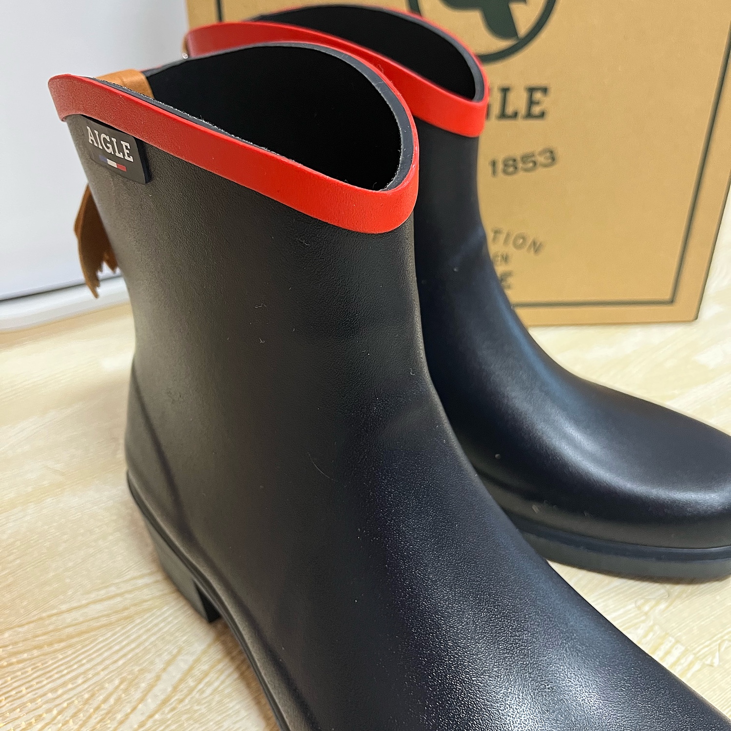 AIGLE 39 (24.5cm) ショートレインブーツ 72％以上節約 - 靴