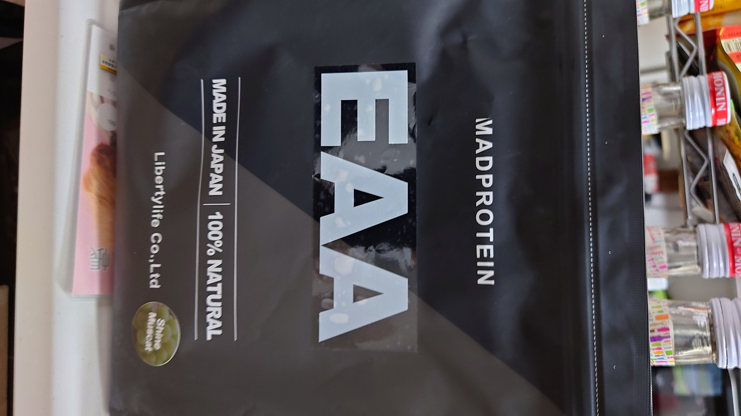 楽天市場】EAA 1kg 選べる12種類 フレーバー 国内製造 (MADPROTEIN) マッドプロテイン アミノ酸全種類配合  サプリ(リバティライフ楽天市場店)(40代,男性) | みんなのレビュー・口コミ