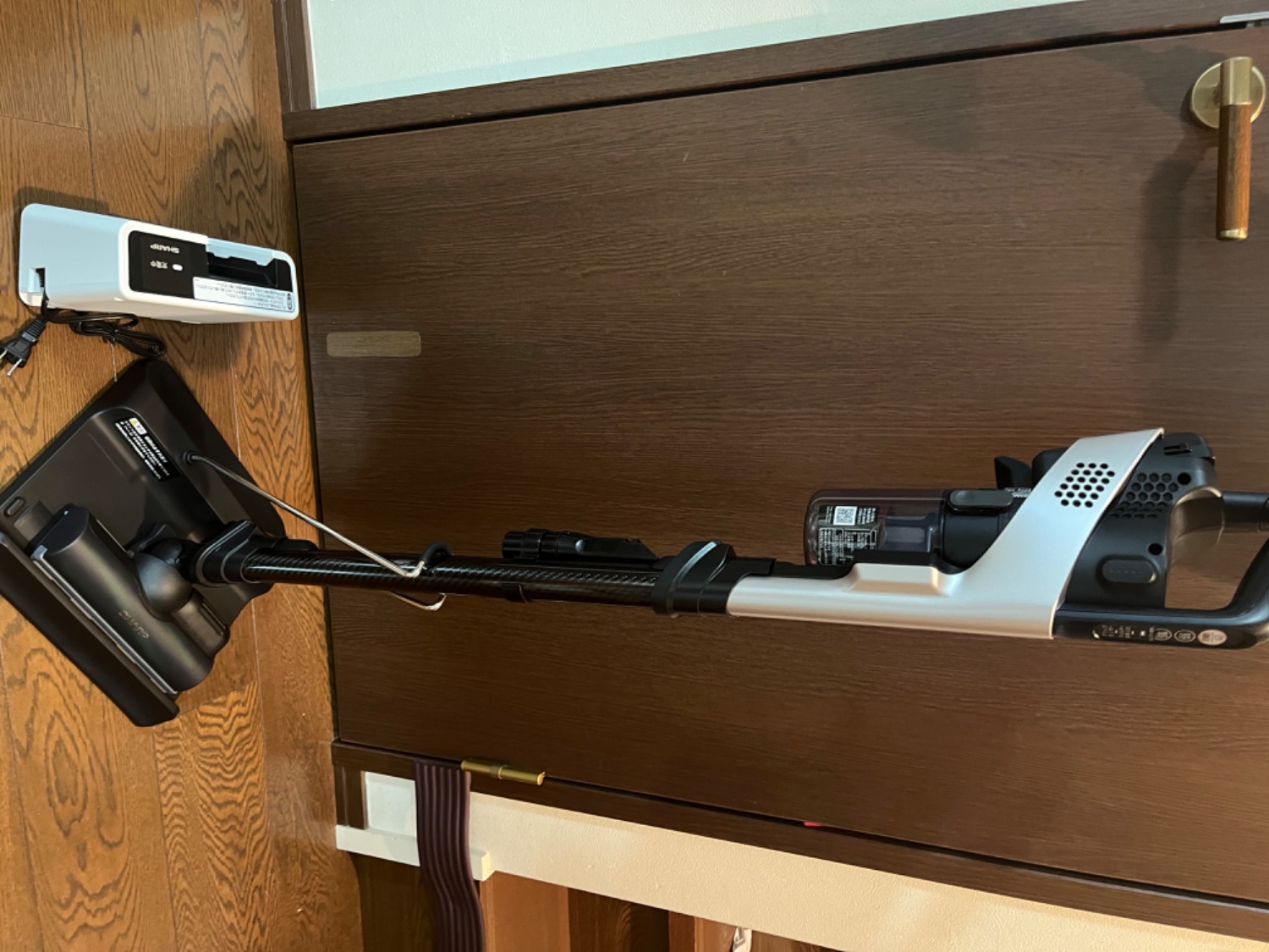 楽天市場】シャープ コードレススティック掃除機 RACTIVE Air 楽天市場】シャープ コードレススティック掃除機 RACTIVE Air