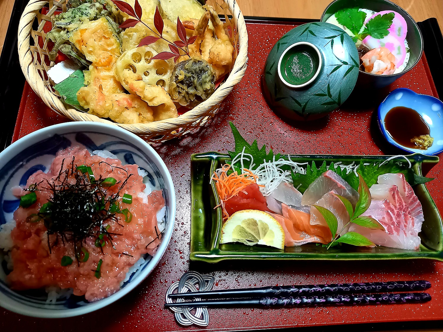 楽天市場 食器 刺身皿 刺身鉢 おしゃれ 和食器 モダン 瀬戸焼 ボウル 中鉢 アウトレット カフェ風 総織部竹型向付 おしゃれ食器の通販m Home Style みんなのレビュー 口コミ