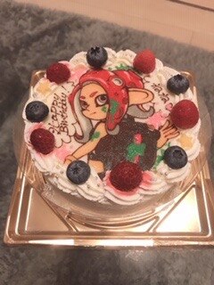 楽天市場 人気商品 お好きなキャラクターや絵柄を手書きしたチョコプレートを飾るホールケーキ です 4号 7号までご用意しました うさぎのマカロンが可愛い オーダーメイドケーキ キャラクターケーキ4号 デコレーションケーキ 誕生日ケーキ キャラクターケーキ 楽天市場 人気商品 お好きなキャラクターや絵柄を手書きしたチョコプレートを飾るホールケーキ です 4号 7号までご用意しました うさぎのマカロンが可愛い オーダーメイドケーキ キャラクターケーキ4号 デコレーションケーキ 誕生日ケーキ キャラクターケーキ