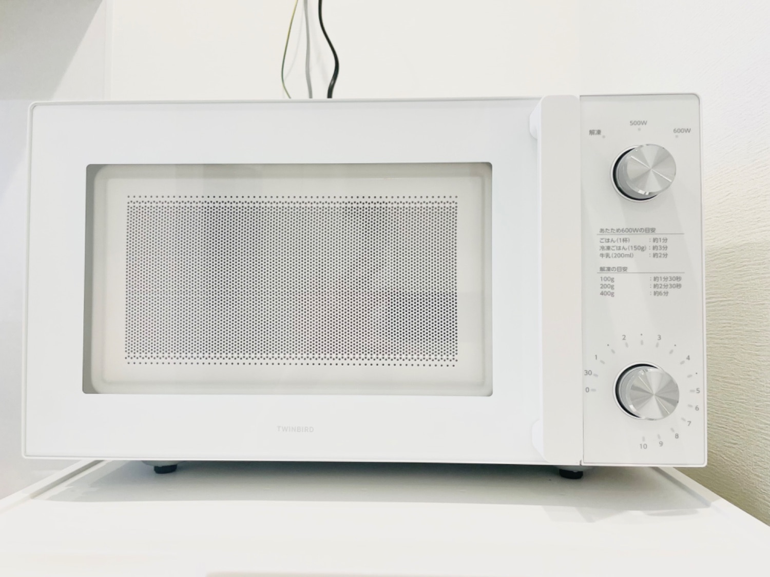 ツインバード 電子レンジ 20L フラットテーブル 一人暮らし 赤外線センサー ツインバード 電子レンジ 20L フラットテーブル 一人暮らし 赤外線