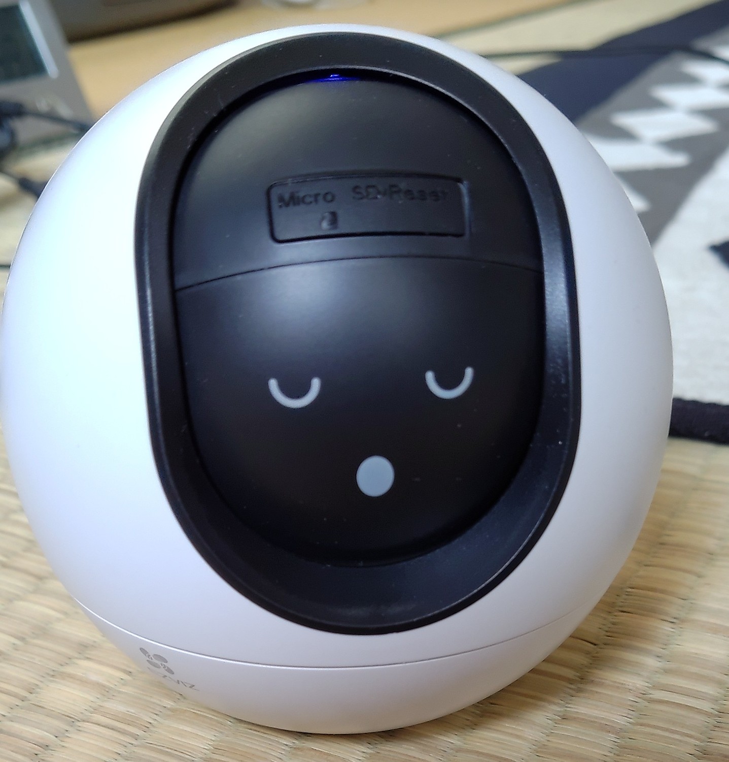 【5GHz wifi対応(C6)人・ペットのみAI認識機能】防犯カメラ 室内 屋内 置き型 家庭用 見守りカメラ ペットカメラ ベビーカメラ  Amazon国内サーバー wifi対応 5GHz 5G wifi6 11ax 有線 首振り パンチルト 自動追跡 アレクサ 対応 パソコン 対応  スマホ 連動 ...