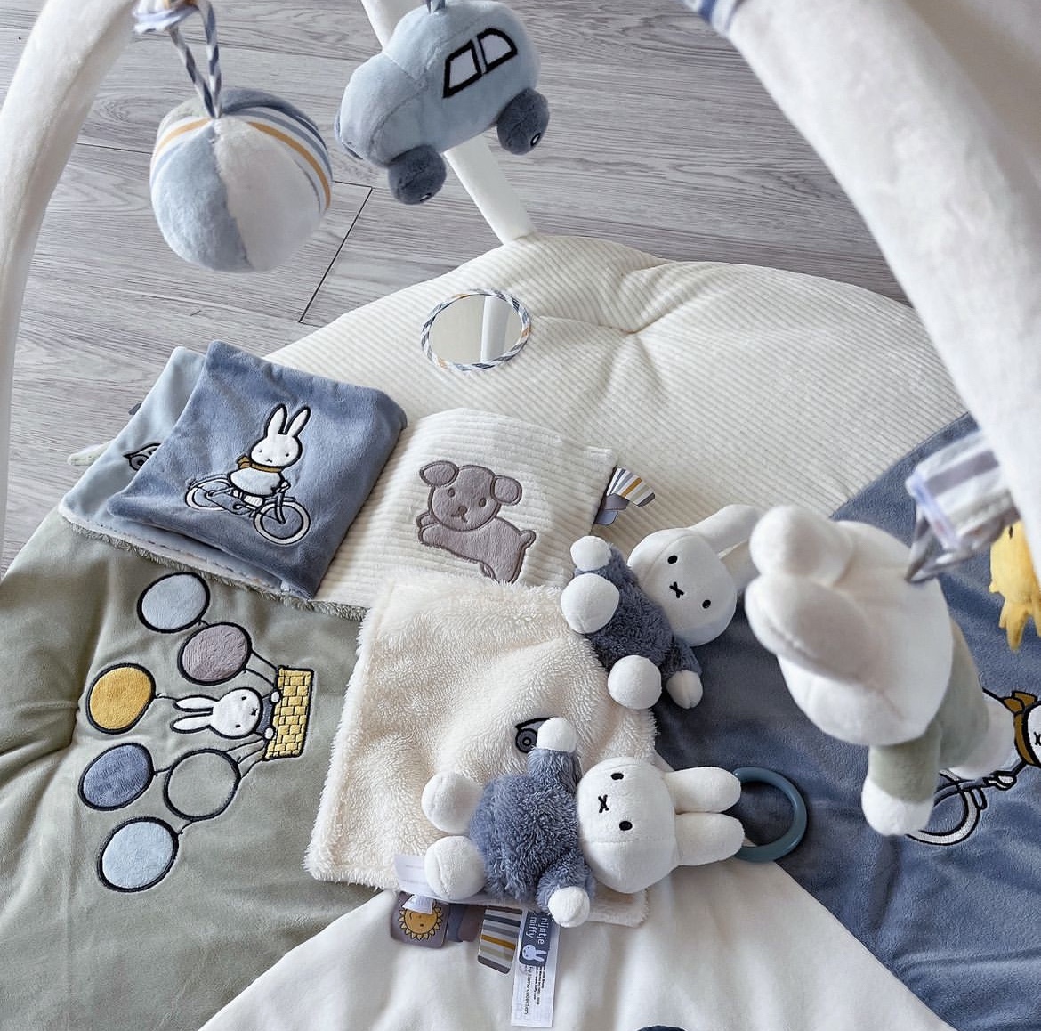 楽天市場】miffy ミッフィー ベビージム フラッフィー