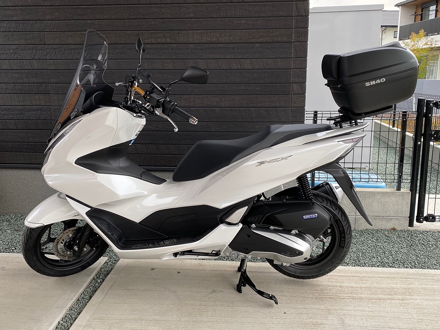 楽天市場 Pcx125 Pcx150 Pcx160 Pcx E Hev Cnc マルチウイングリアキャリア Bタイプ 黒 海展貿易shop みんなのレビュー 口コミ