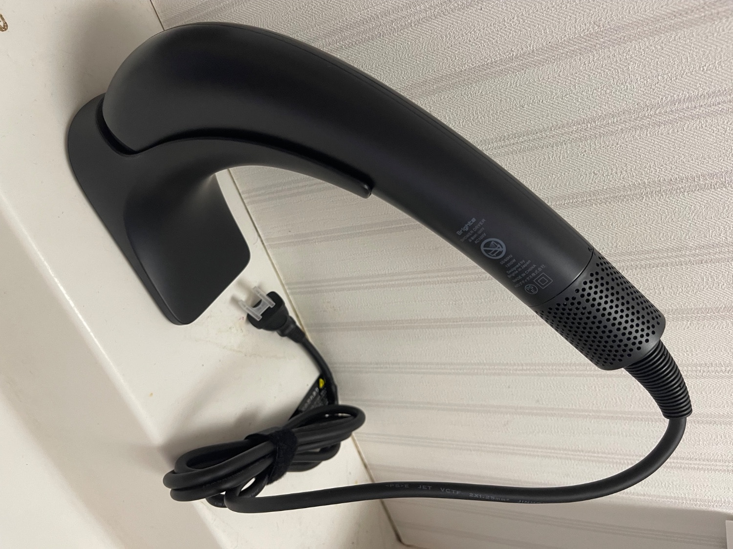 ハンドヘルドヘアシャワードライヤー ブラック Amazon | Brighte ブライト SHOWER DRYER シャワードライヤー