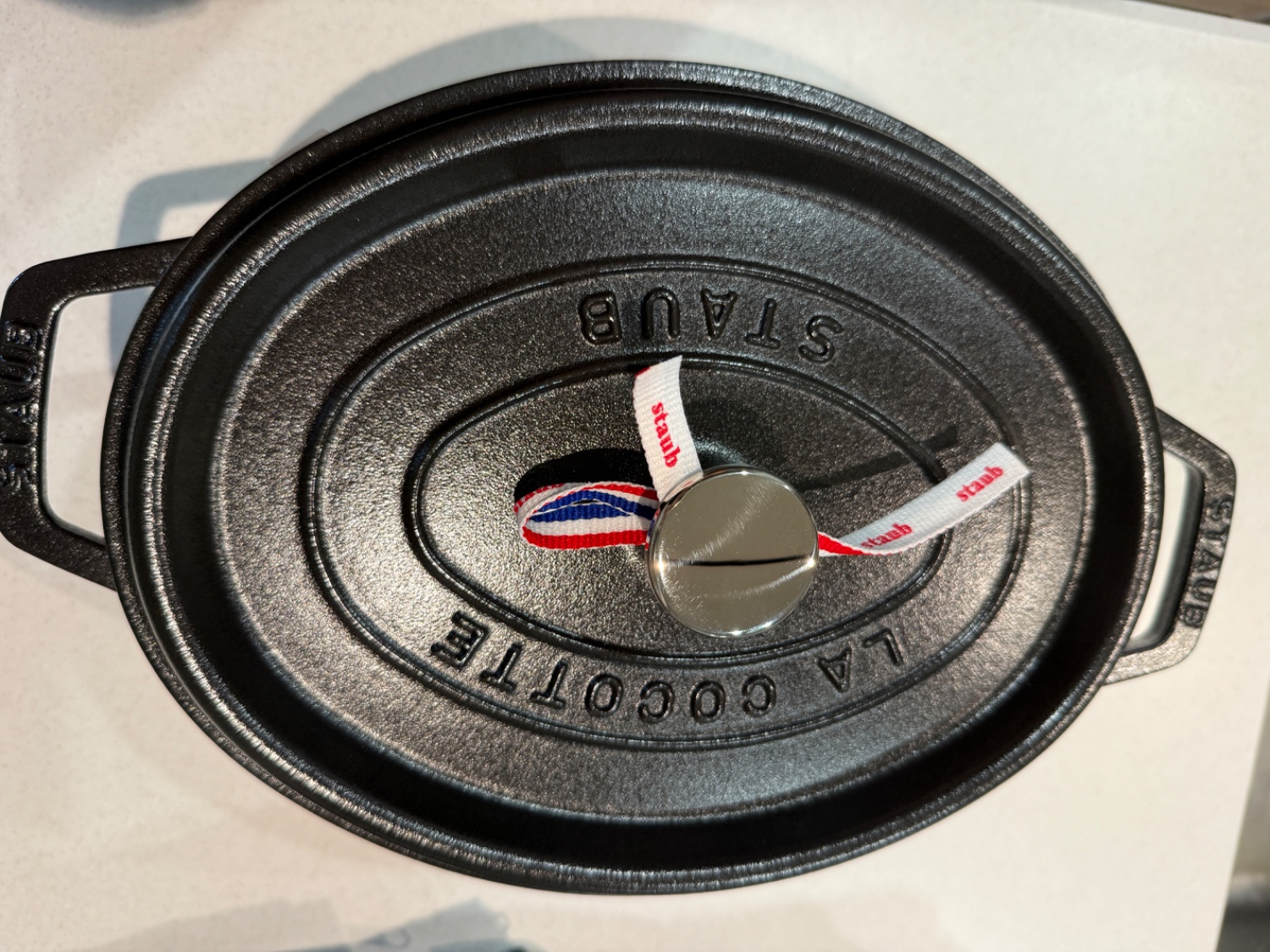 STAUBストウブ⚫︎LA COCOTTE⚫︎オーバル27cm⚫︎黒 楽天市場】ストウブ 27cm オーバルの通販