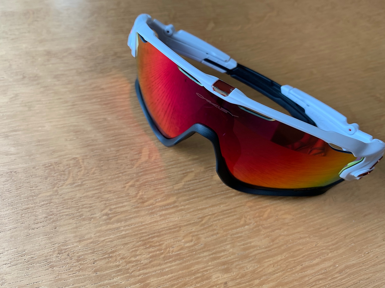 楽天市場】オークリー ジョウブレイカー サングラス 交換レンズ ランニング ロードバイク プリズム 101-111-007 OAKLEY  JAWBREAKER スポーツサングラス PRIZM ROAD マイクロバックなし(OBLIGE【オブリージュ】) | みんなのレビュー・口コミ