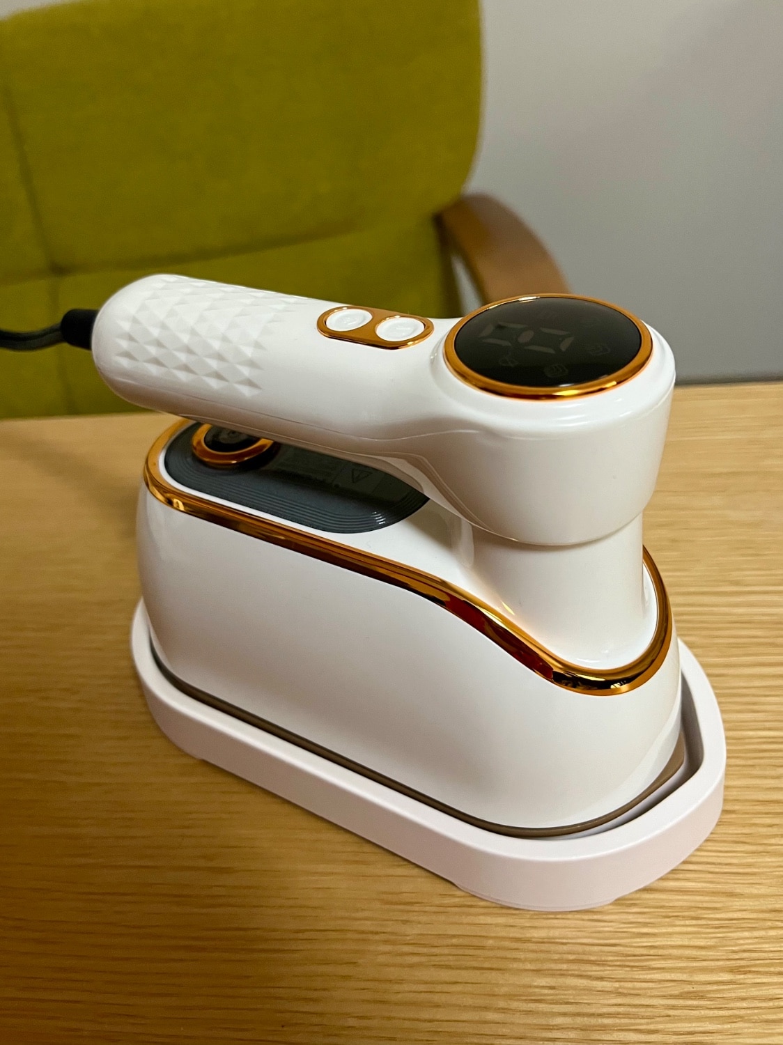 スチームアイロン＜最終値下げ→2,970円■楽天連続1位■最新モデル＞アイロン 衣類スチーマー ハンディスチーマー 小型 スチームアイロン 衣類スチーマー ハンディアイロン レビュー画像13