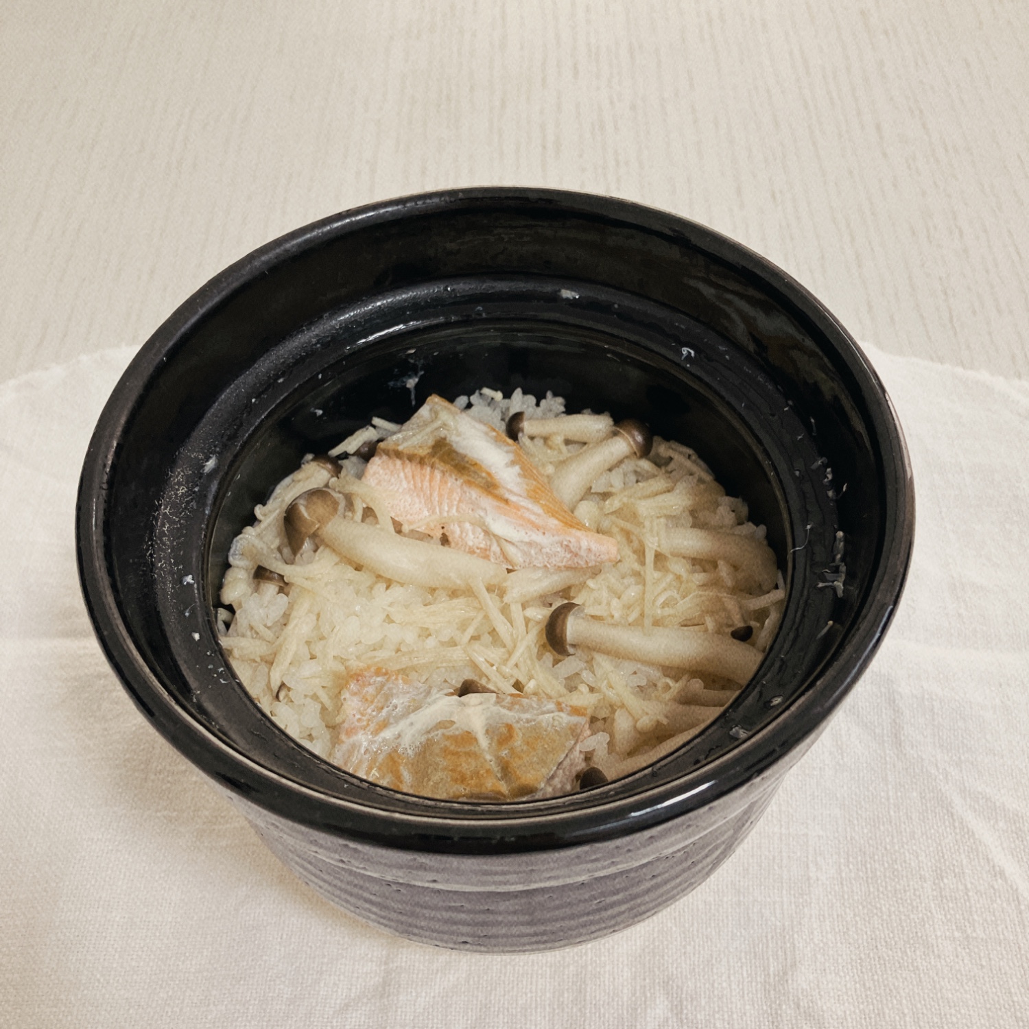 楽天市場】【レンジで 10分 簡単 土鍋】 伊賀ノ匠 一人用 (1人用
