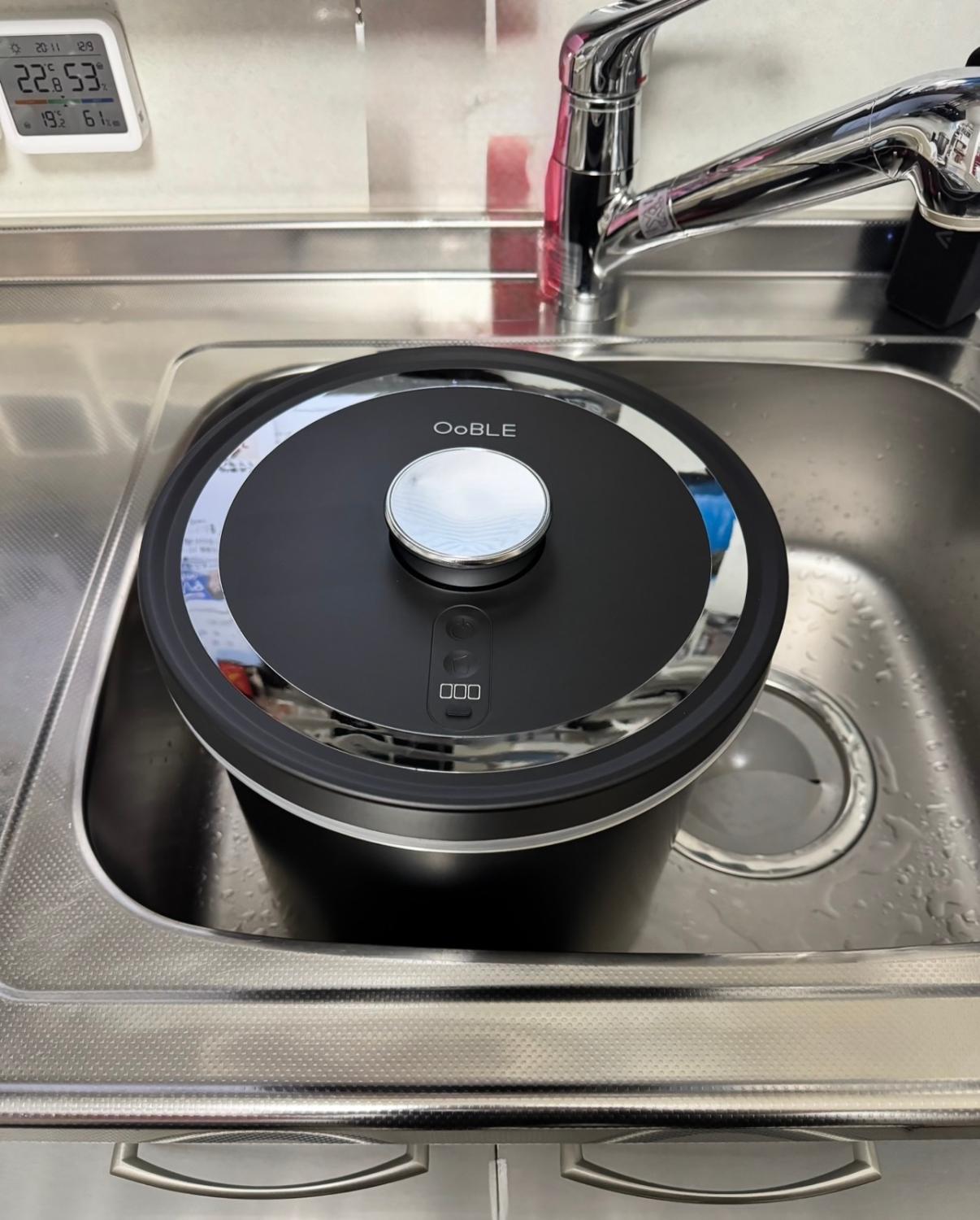 楽天市場】【OoBLE オーブル 楽天公式】米びつ 真空保存容器 電動 真空