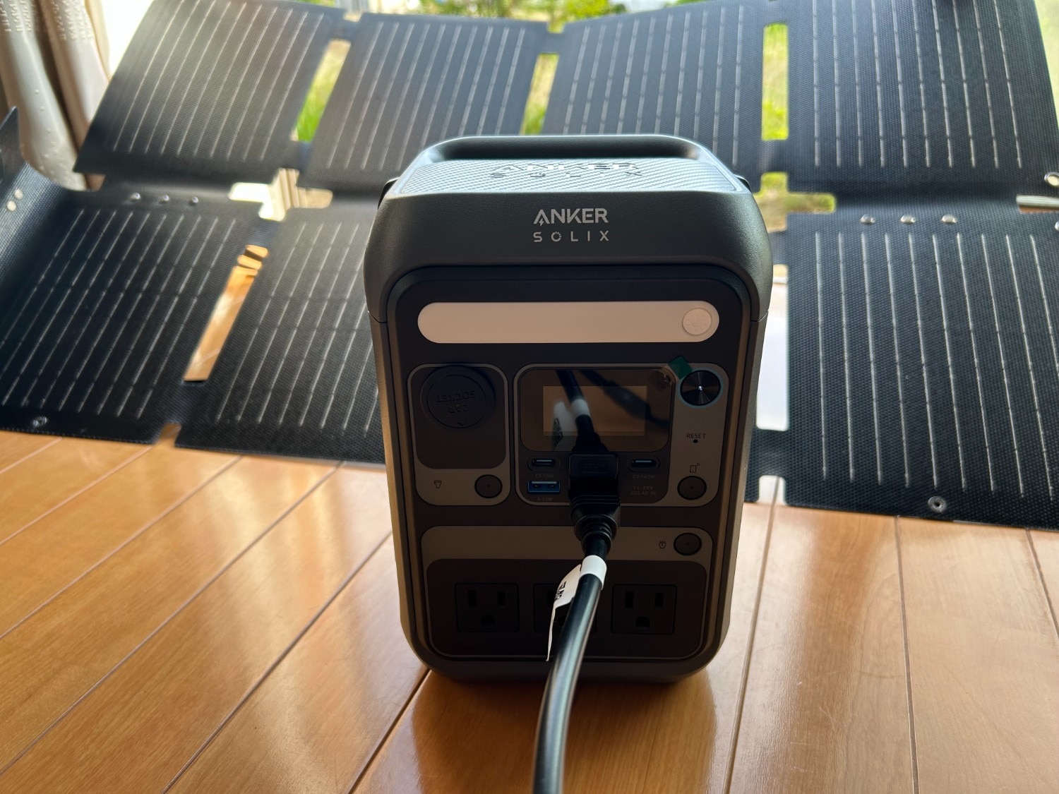 □Anker ポータブル電源+ソーラーパネル Solix C300 ブラック with