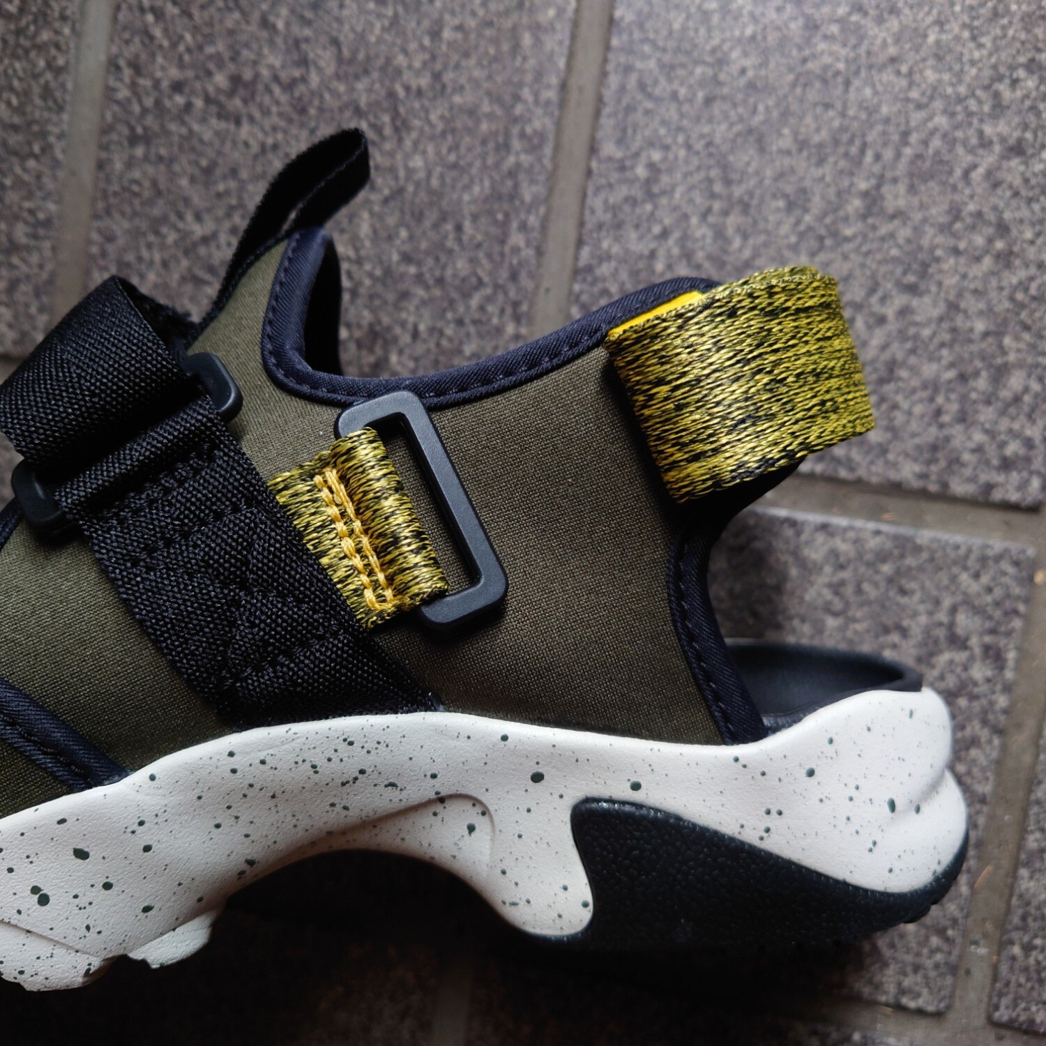 ナイキ キャニオン メンズサンダル NIKE シューズ ライフスタイル 楽天市場】ナイキ キャニオン メンズサンダル NIKE シューズ ライフ