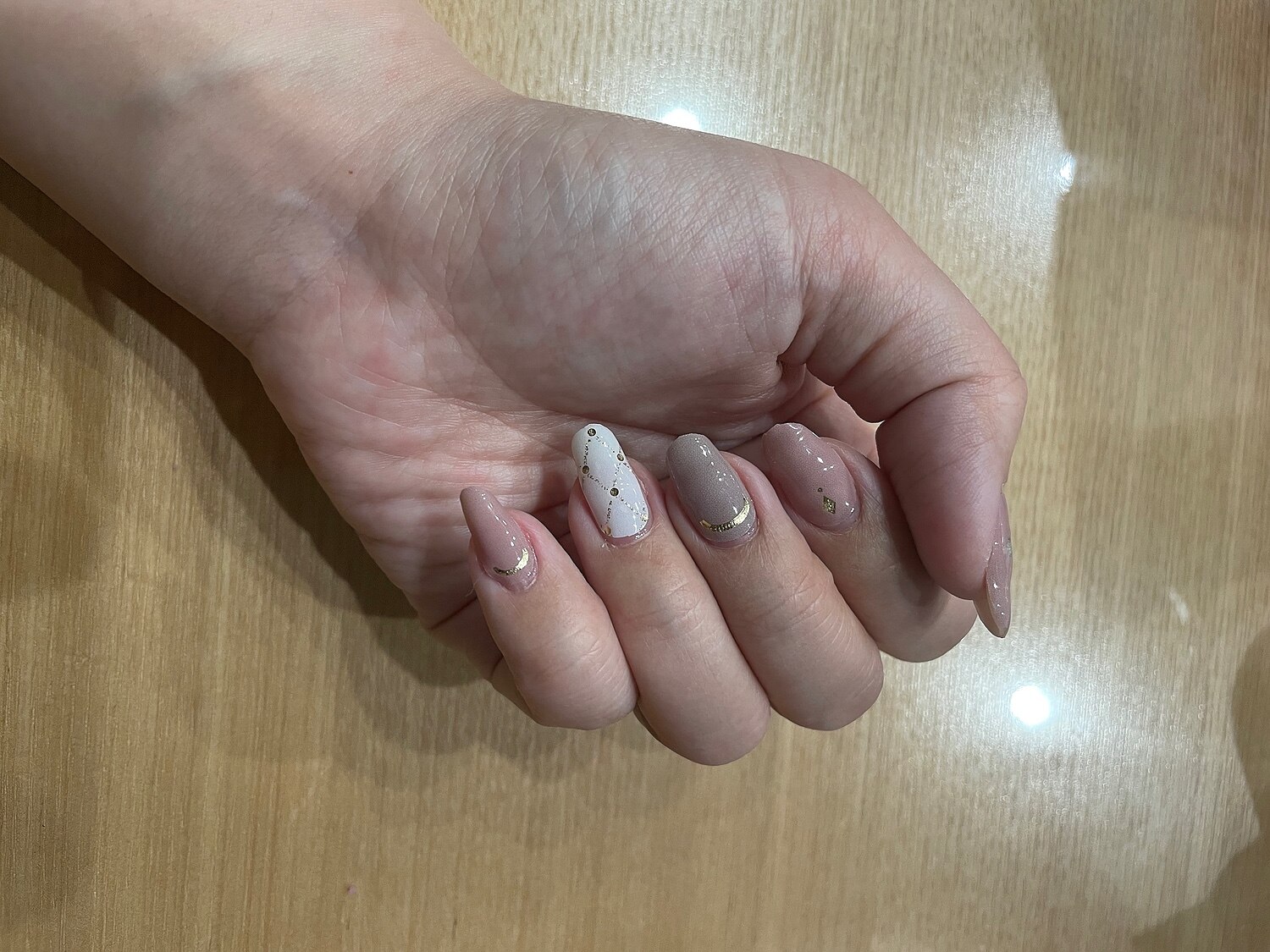 楽天市場 ジェルネイルシール 貼るだけ 3dネイルシール ジェルネイルステッカー フット ネイルステッカー リアルジェルネイルシール デコネイルシール プロ用ネイルシール ワンカラー シンプル メール便送料無料 ジェルネイル通販のジャパンネイル 4ページ目