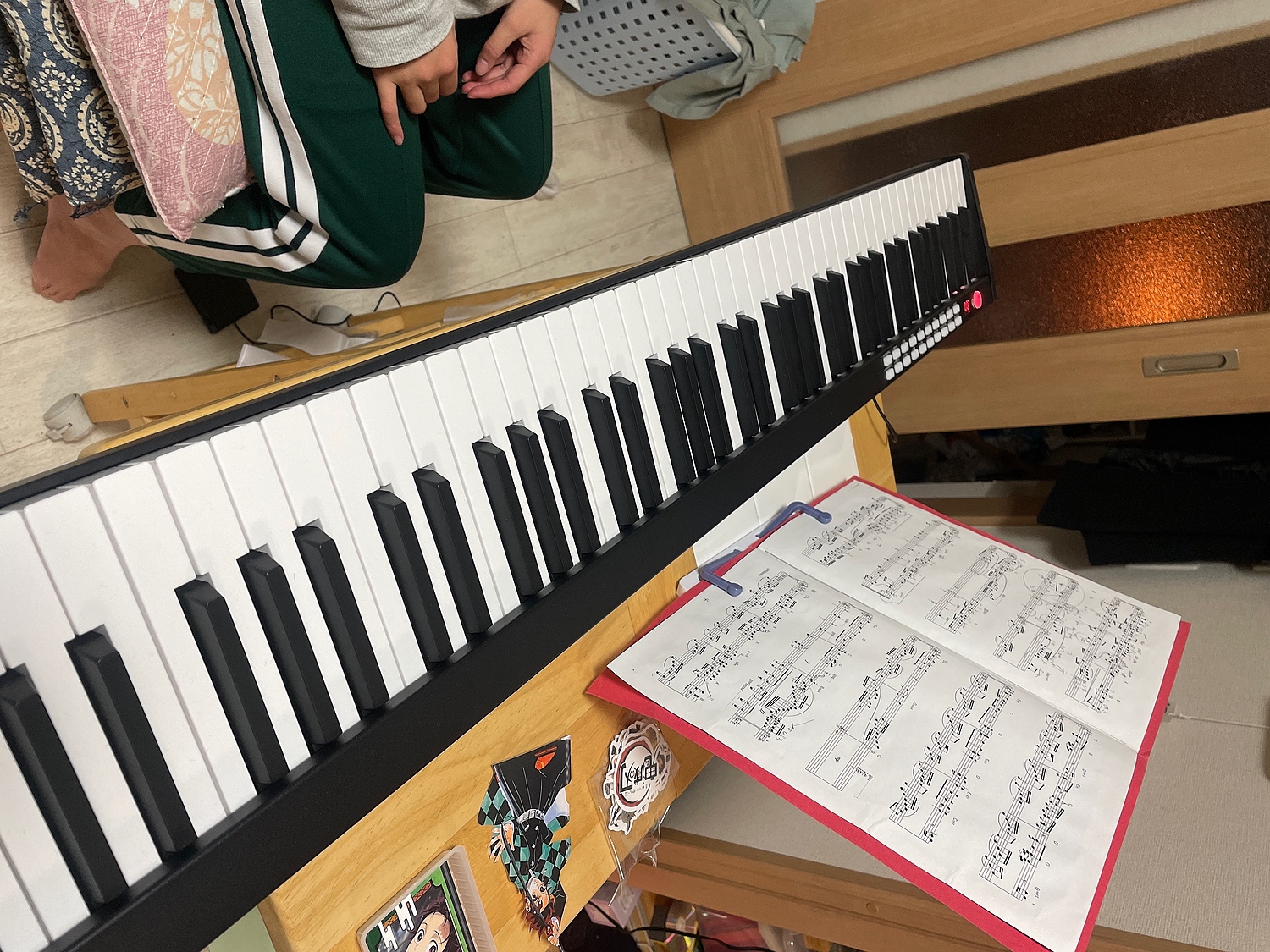 楽天市場 22年2月最新モデル 電子ピアノ 鍵盤 鍵 キーボード Midi 卓上譜面台 ペダル ソフトケース ピアノカバー イヤホン ピアノクロス 鍵盤シール 楽譜クリップ 練習 初心者 1年保証 ブラック Mysmile みんなのレビュー 口コミ