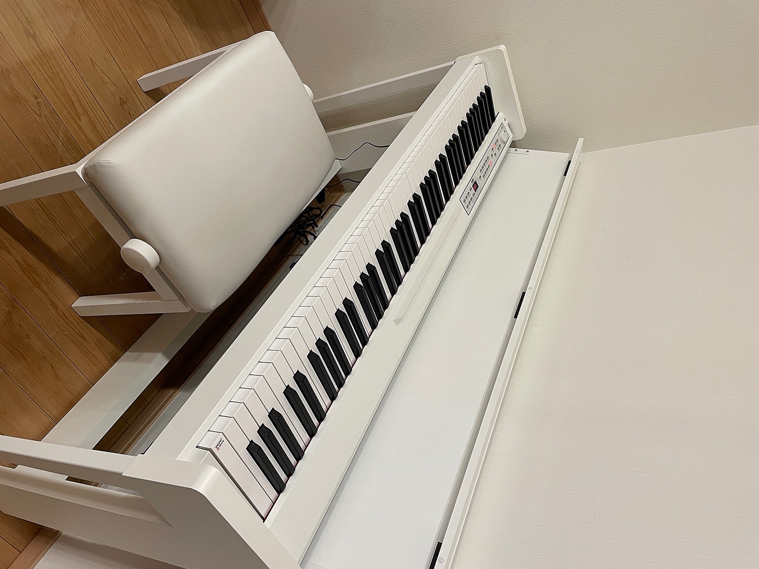 楽天市場】【即納可能】 KORG C1 Air WH ホワイト 高低自在イスセット