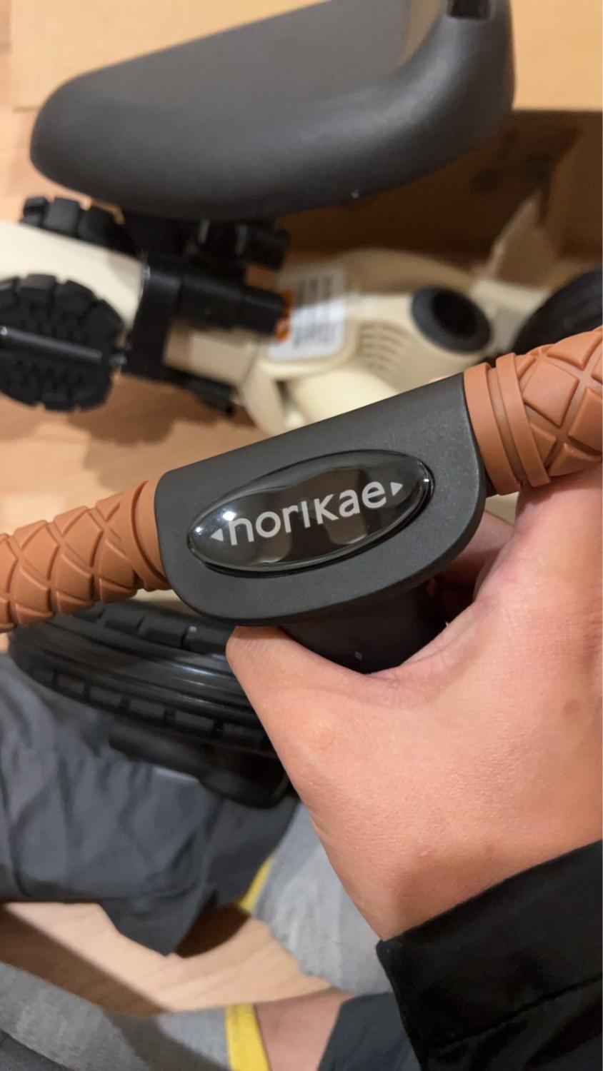 のりかえ三輪車 押し棒付き ヤトミ 股ベルト付き 背もたれ付き 4WAY バランスバイク キッズバイク 変身 三輪車 子 のりかえ三輪車 ヤトミ三輪車 三輪車口コミ レビュー画像5