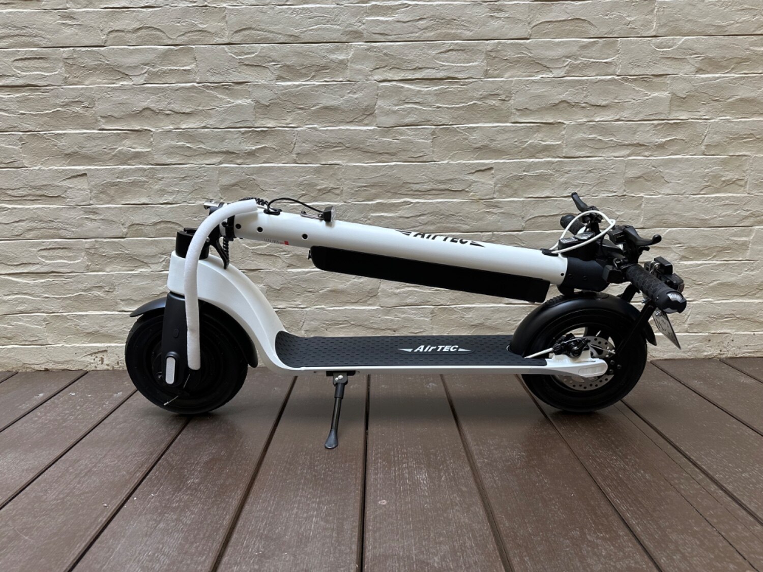 楽天市場】【特定小型原動機付自転車】電動キックボード 公道走行可 