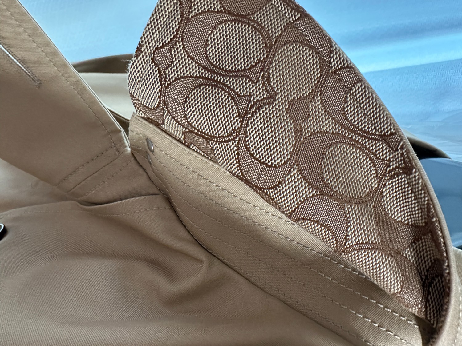 COACH OUTLET｜【公式】ソリッド ミッド トレンチ | Rakuten