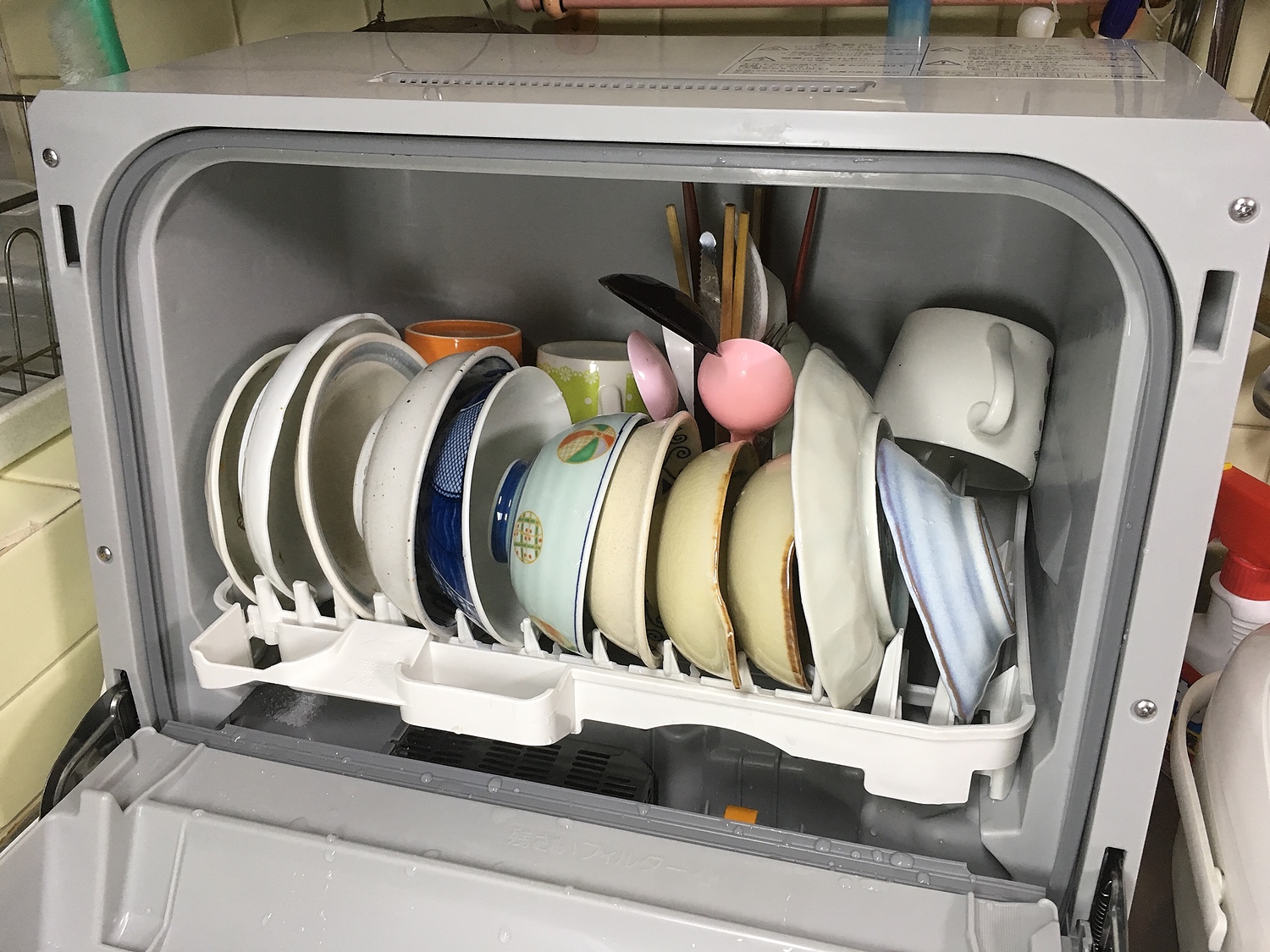 パナソニック 食洗機 NP-TCM4-W 食器点数18点 スピーディコース搭載 2019年 プチ食洗 洗浄時間約29分 美品 食器洗い乾燥機