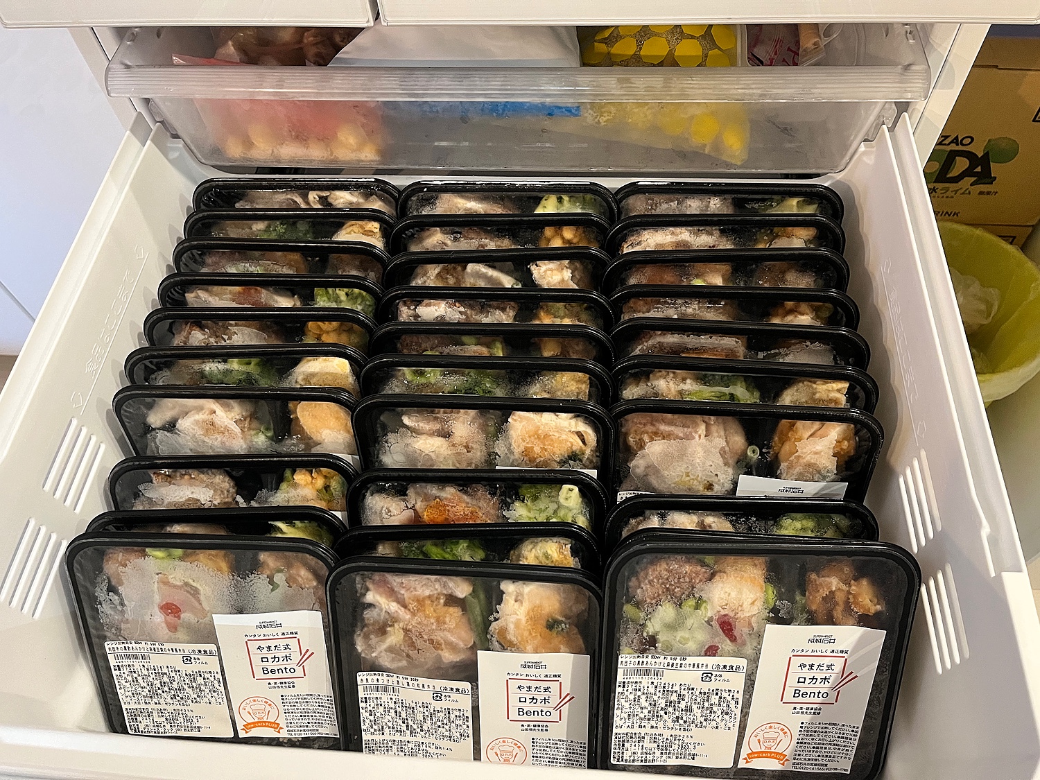 楽天市場】【送料込み】【WN】成城石井 やまだ式ロカボBento バラエティセット 10食入(5種類×各2食) A-2 | 火曜除く8日後指定可  ロカボ弁当 お弁当 冷凍弁当 宅配弁当(成城石井酒販 楽天市場店) | みんなのレビュー・口コミ