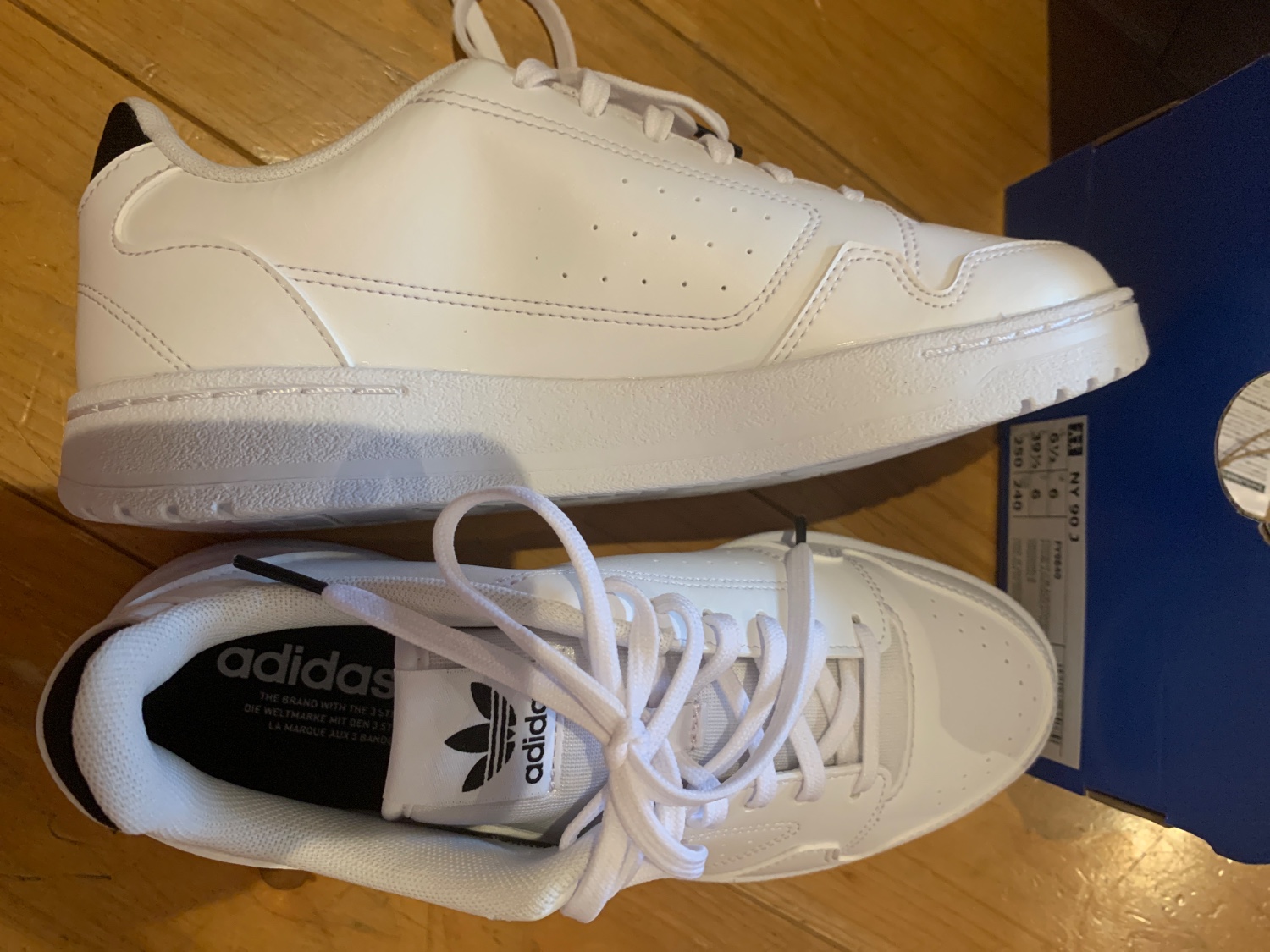 靴 adidas FY9840 楽天市場】【50%OFFクーポン対象 09/04 20:00～09/11 01:59