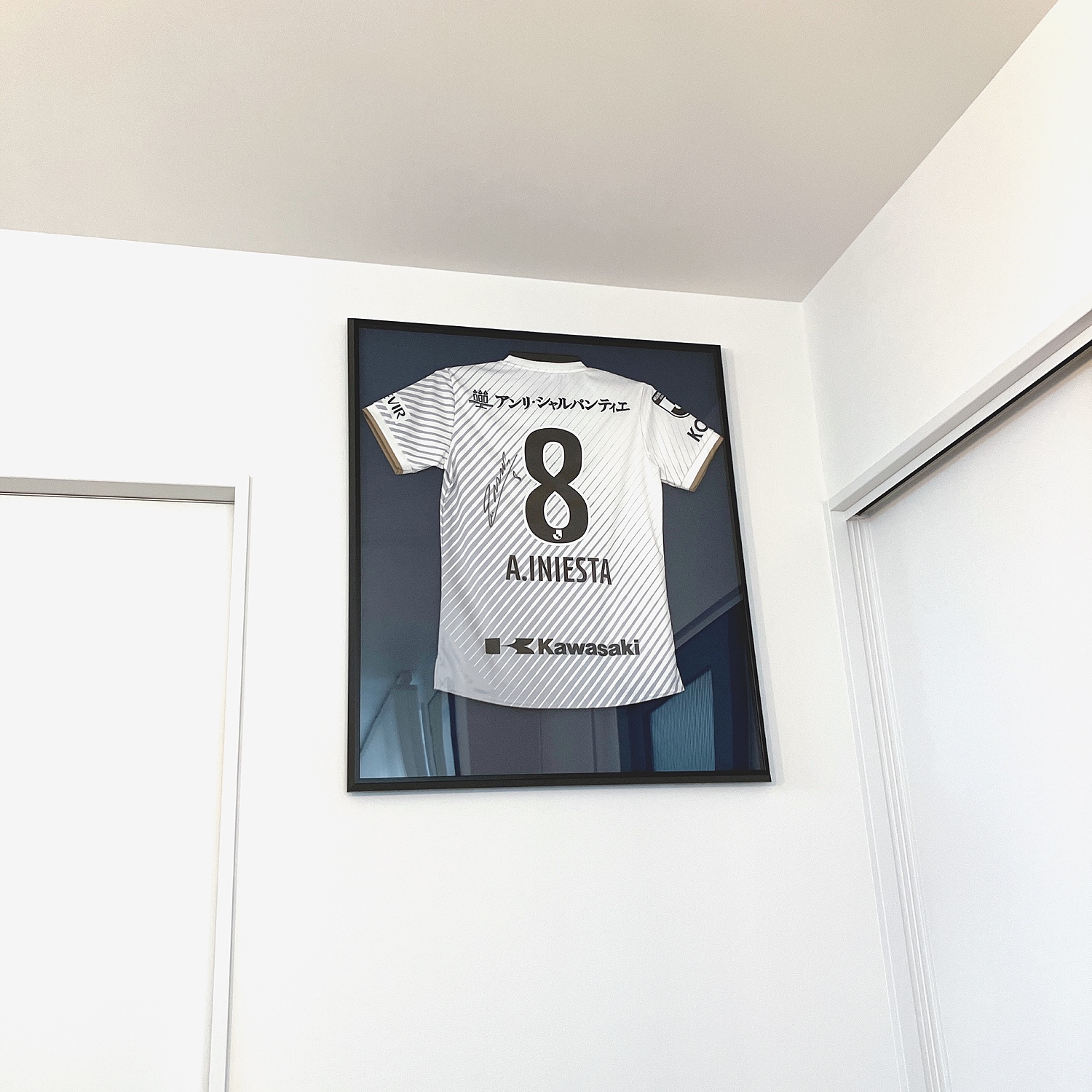 KAZU サイン入り　ユニフォーム　額縁付き uniform-picture-frame08.jpg