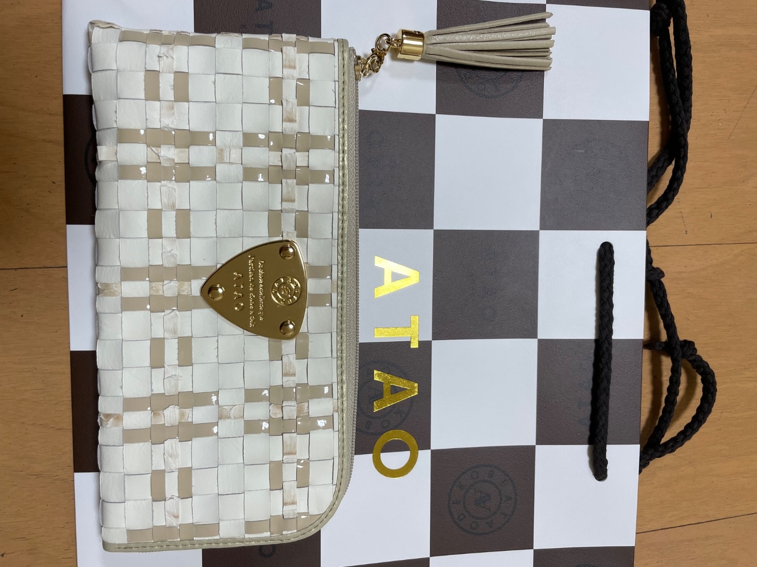 【未使用に近い】ATAO　❤️limo ルーク❤️　アイボリー　✳️お箱無し limo(リモ)ルーク – ATAO LAND+(アタオランドプラス)公式オンラインストア