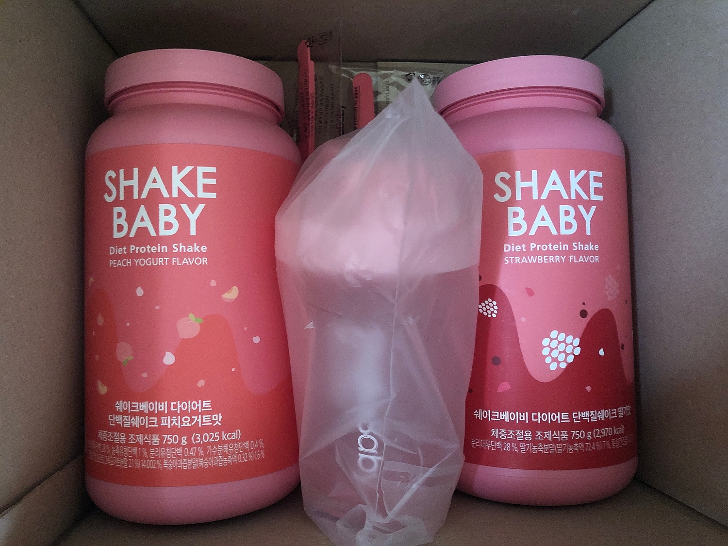 楽天市場】☆公式販売店☆ボトル贈呈☆[SHAKE BABY]【2本セット】シェイクベビーオリジナル 750g(イチゴ/チョコ/きな粉/抹茶/もも ヨーグルト/ミントチョコ/スイートコーンフレーク)10味 #食事の代わり デイリー 美味しいダイエット 韓国食品 [韓国直送](Theplus  Beauty ...