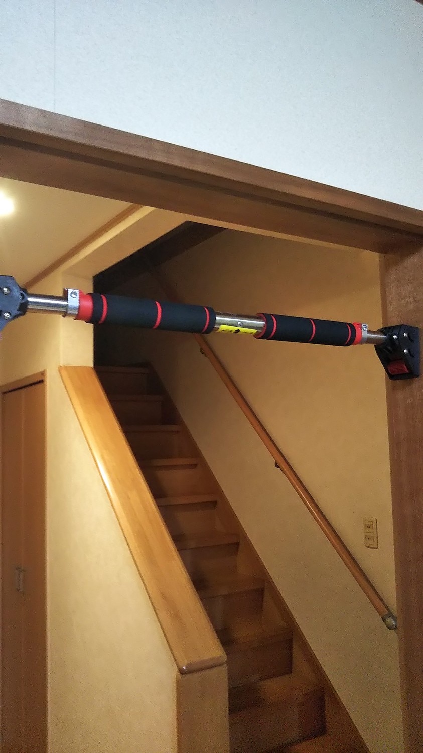 楽天市場 セール実施中 懸垂バー 最新ロックシステム採用 耐荷重0kg トレーニング動画付 チンニングバー 1年保証 Steady ステディ St124 S ショート 懸垂 器具 棒 バー 自宅 ドア ぶら下がり Steady ステディ 2ページ目 みんなのレビュー 口コミ
